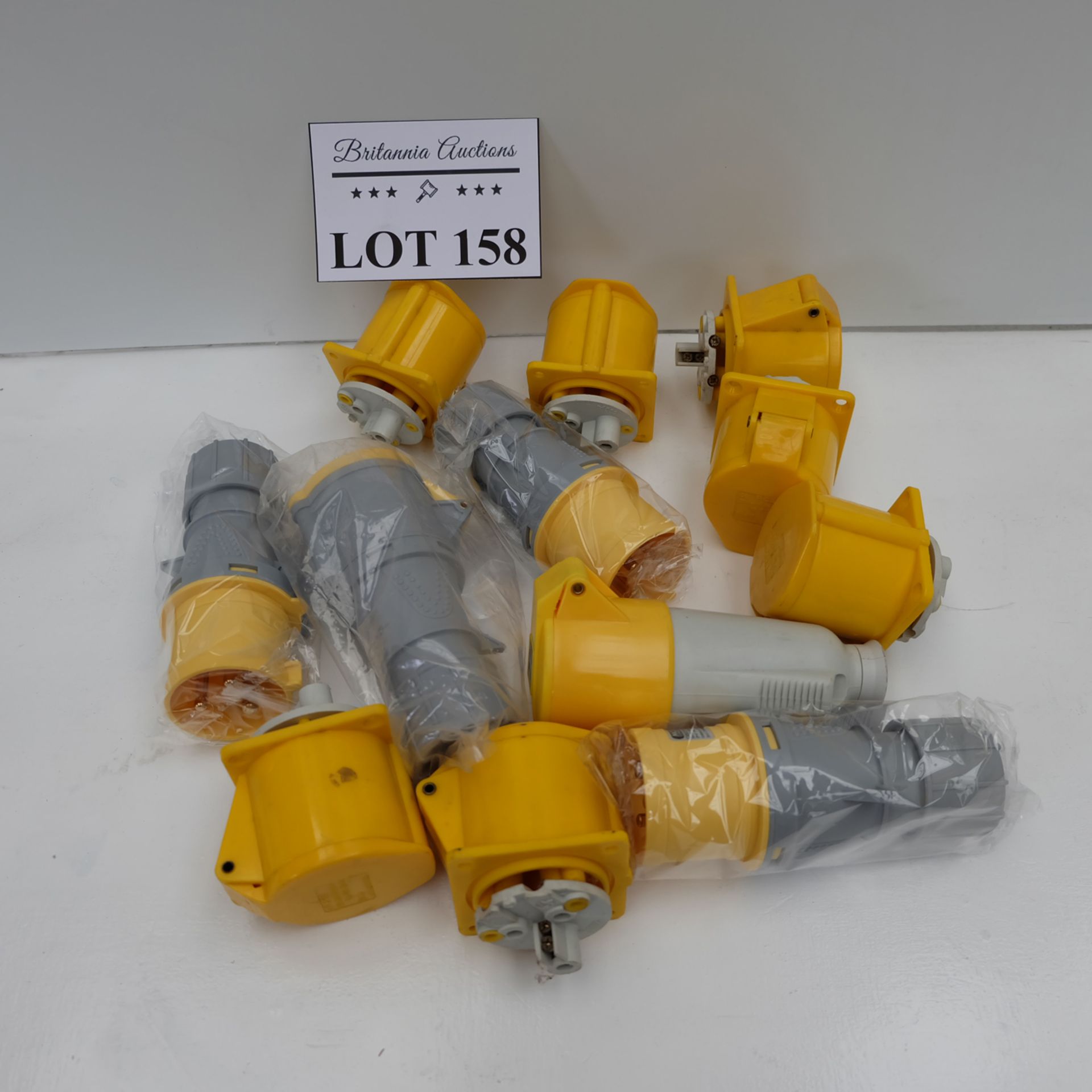 Selection of 110V Plugs as Lotted.