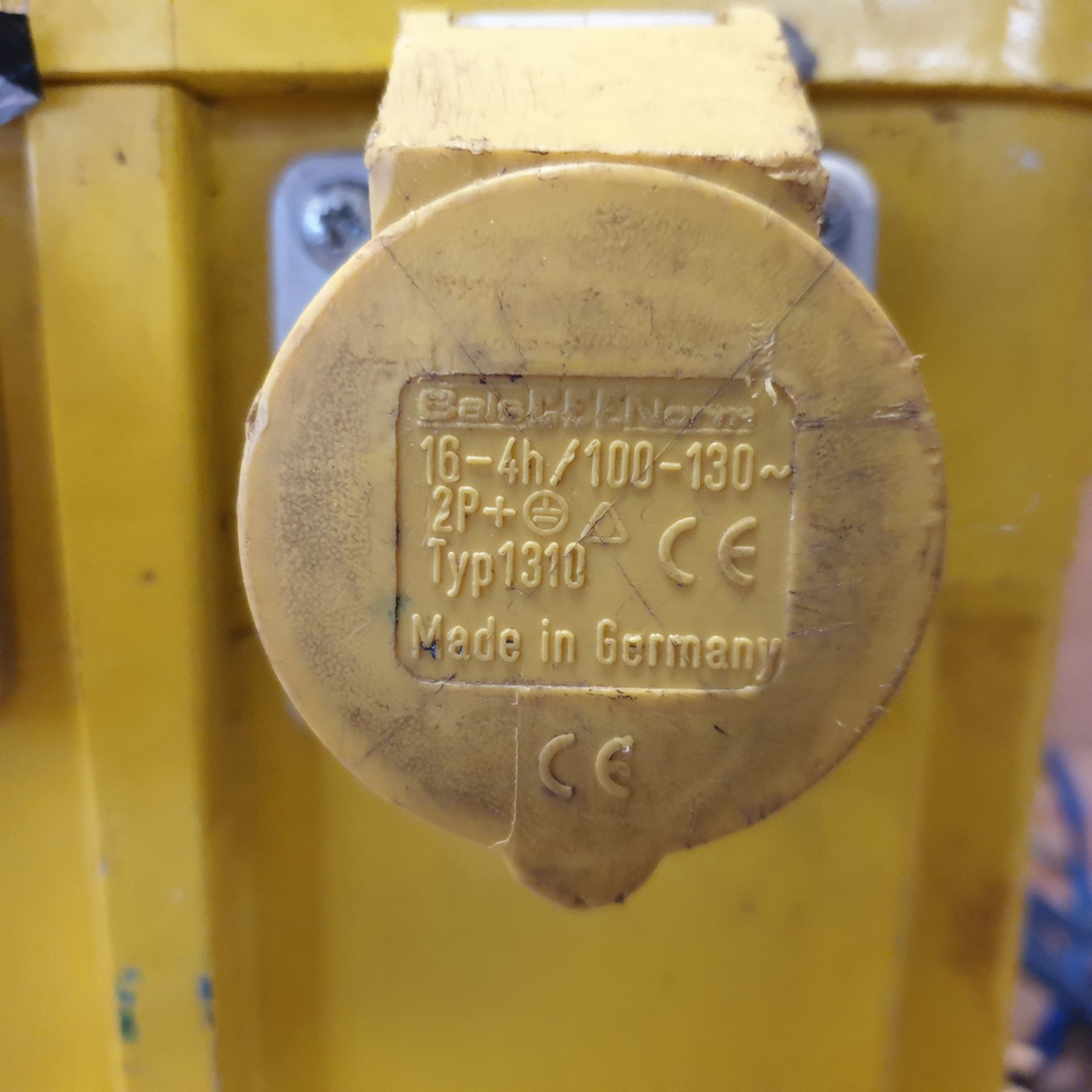 110Volt Transformer. - Image 2 of 4