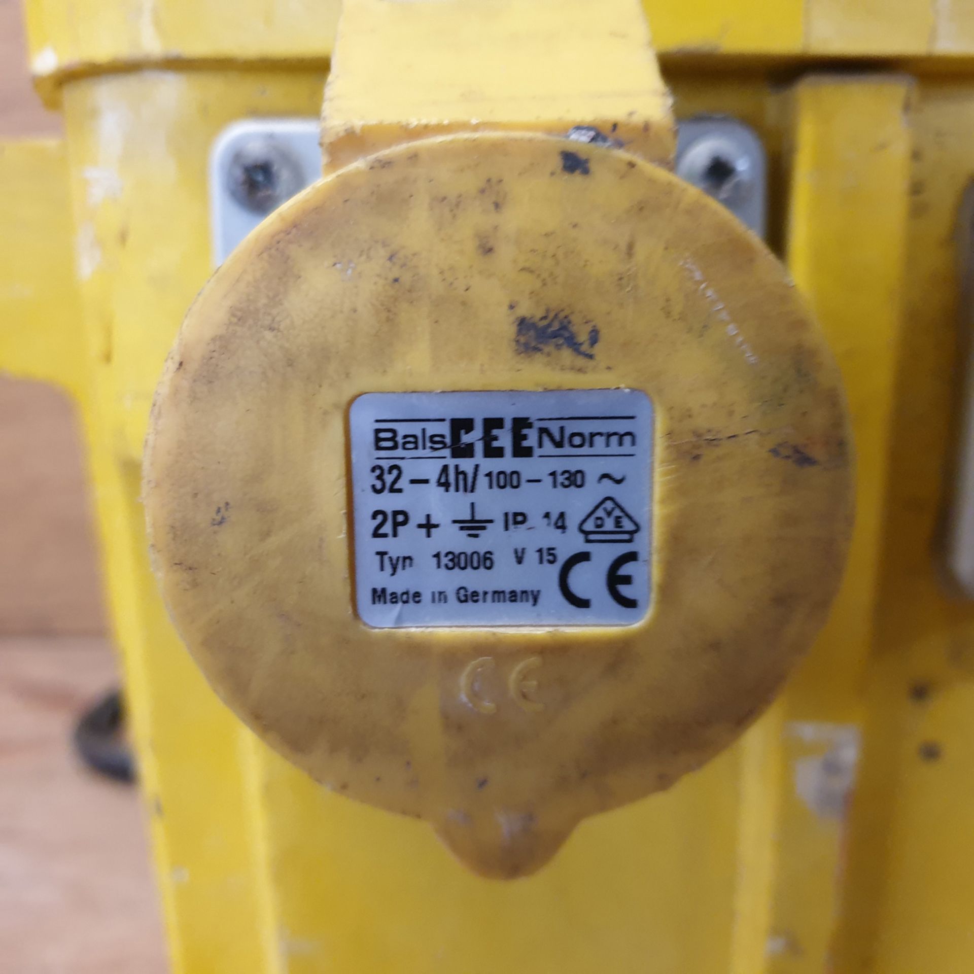 110Volt Transformer. - Image 2 of 3