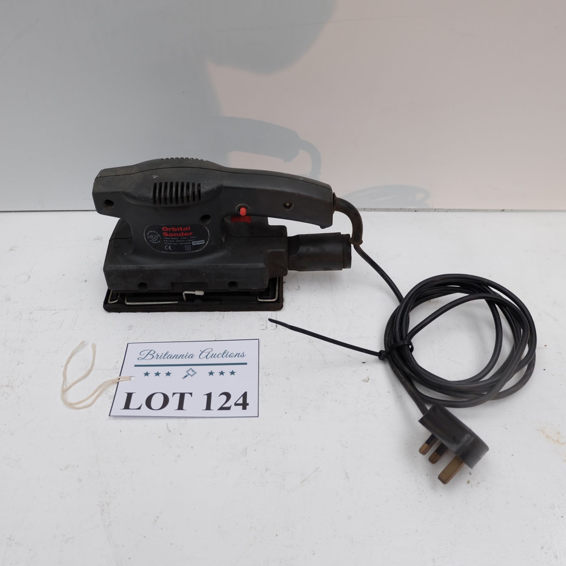 Performance Power 135w Orbital Sander. Single Phase.