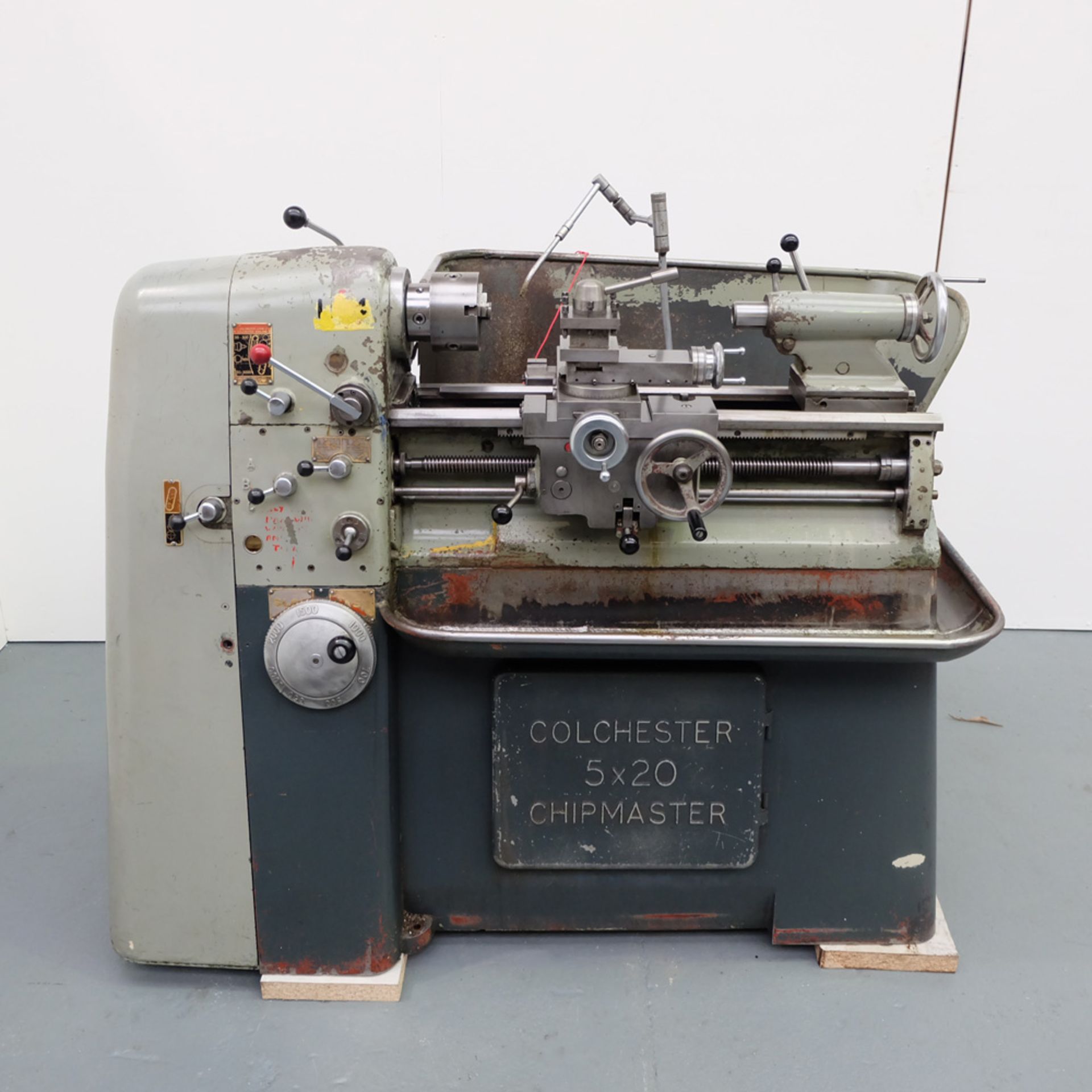 Colchester Chipmaster Variable Speed Centre Lathe. Swing Over Bed 11 1/4" Diameter.