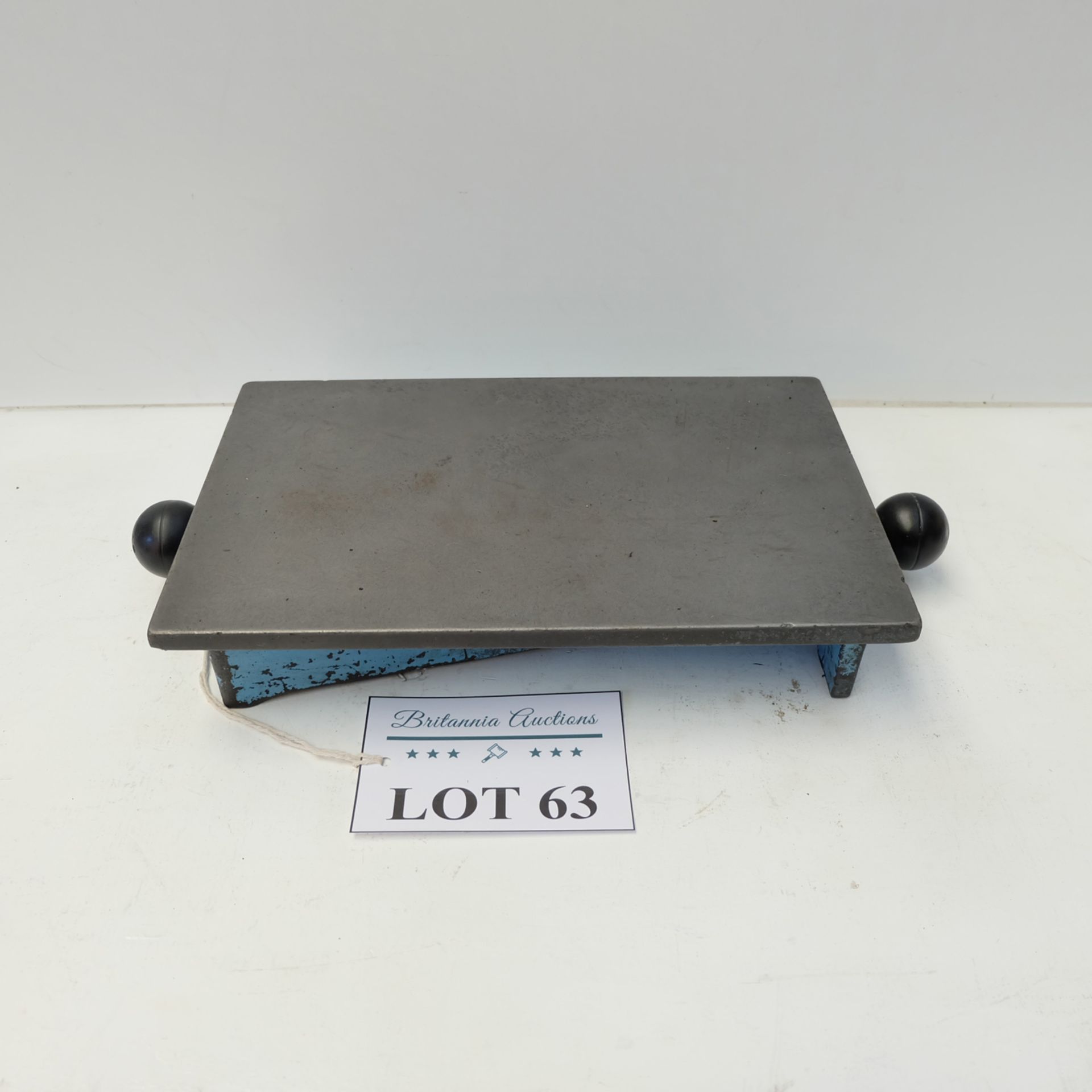 Cast Iron Surface Plate. 360mm x 230mm Approx.