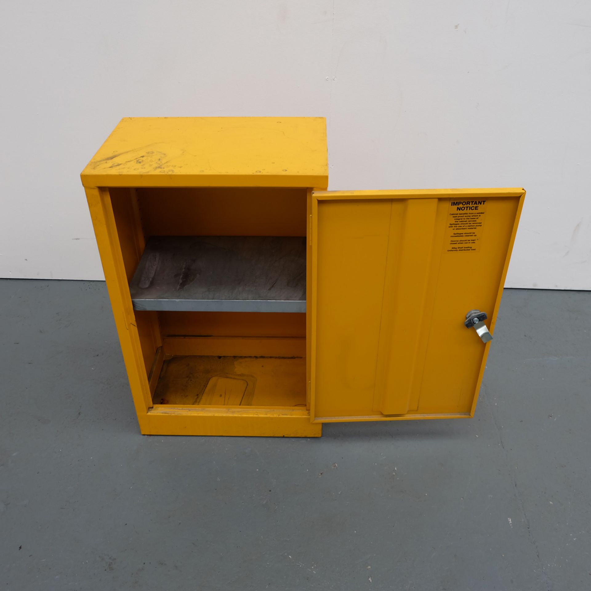 Steel Cabinet. Approx Dimensions 460mm x 310mm x 715mm High. - Image 4 of 5