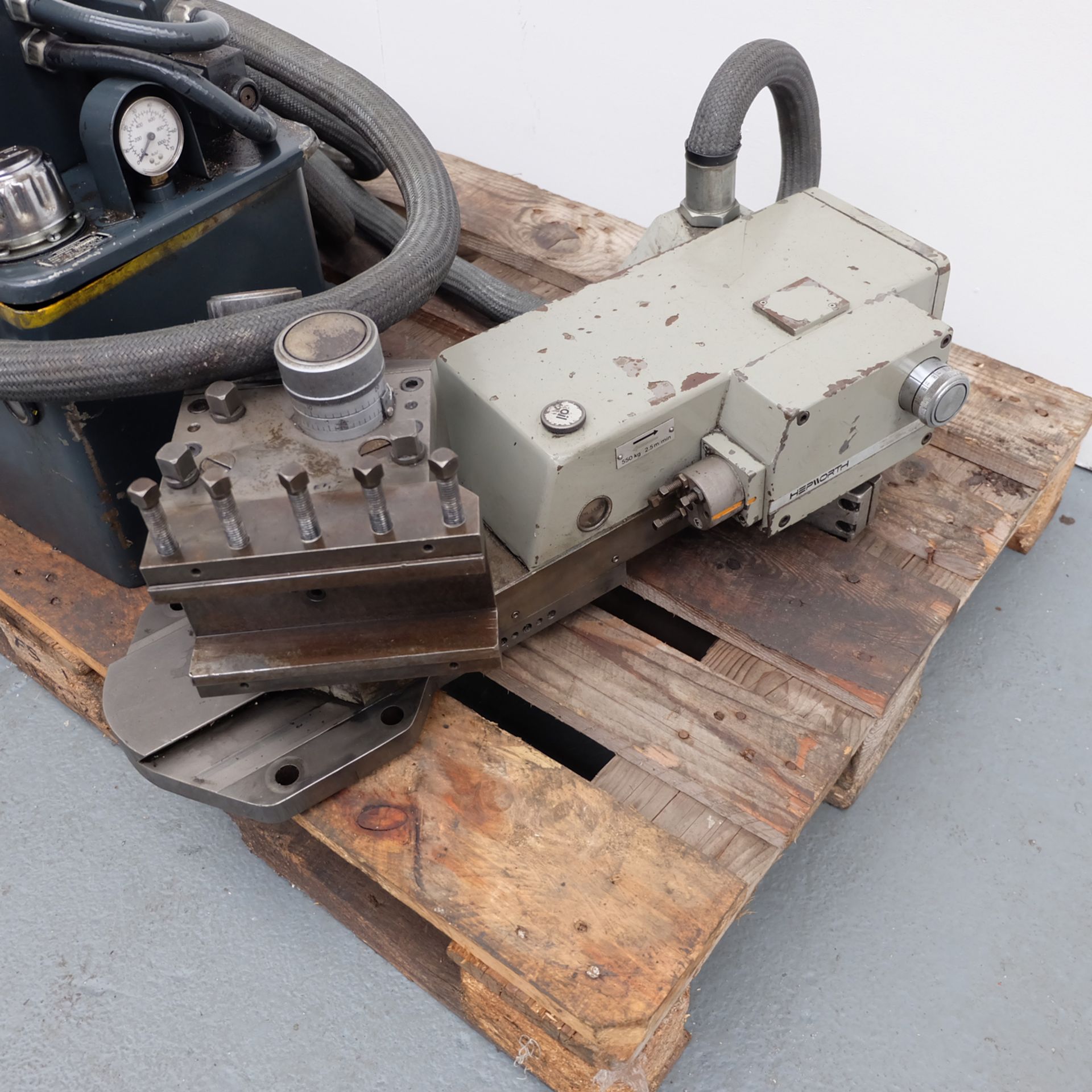 Hepworth Hydraulic Copying Attachment for Colchester Lathe. - Image 4 of 10