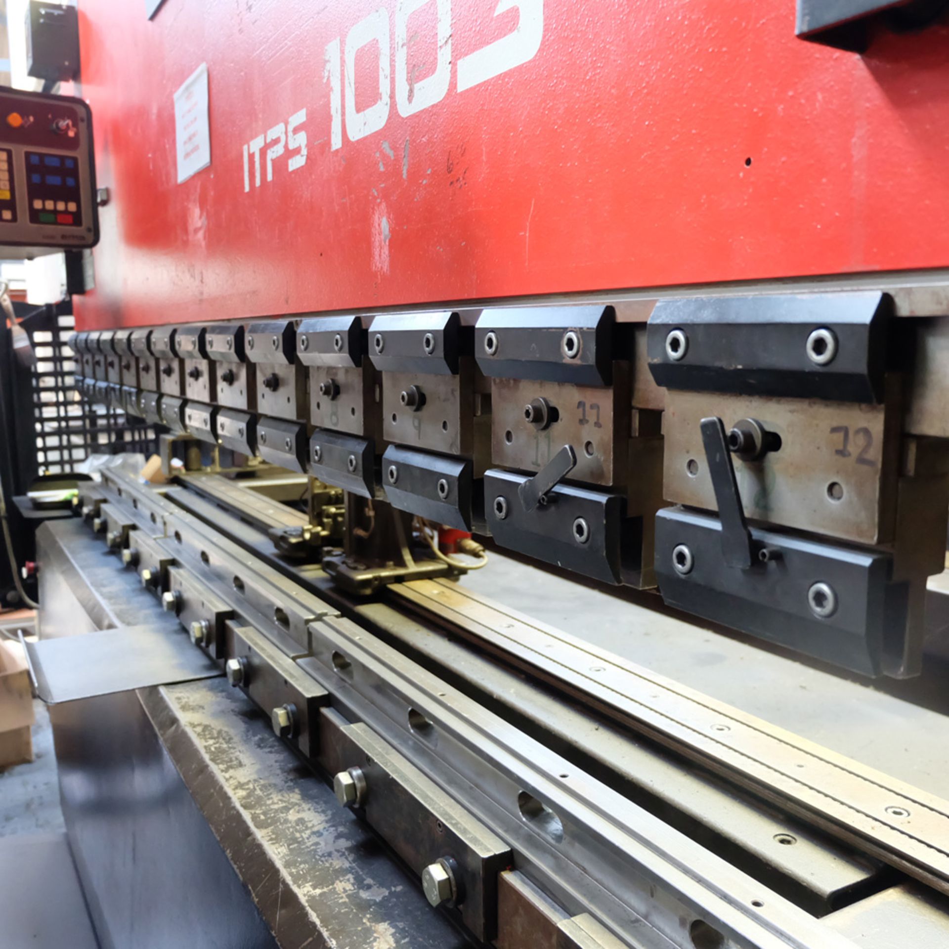 Amada Promecam ITPS1003 Hydraulic Press Brake with 6 Axes CNC EMA Control. Capacity 100 Ton. - Image 3 of 9