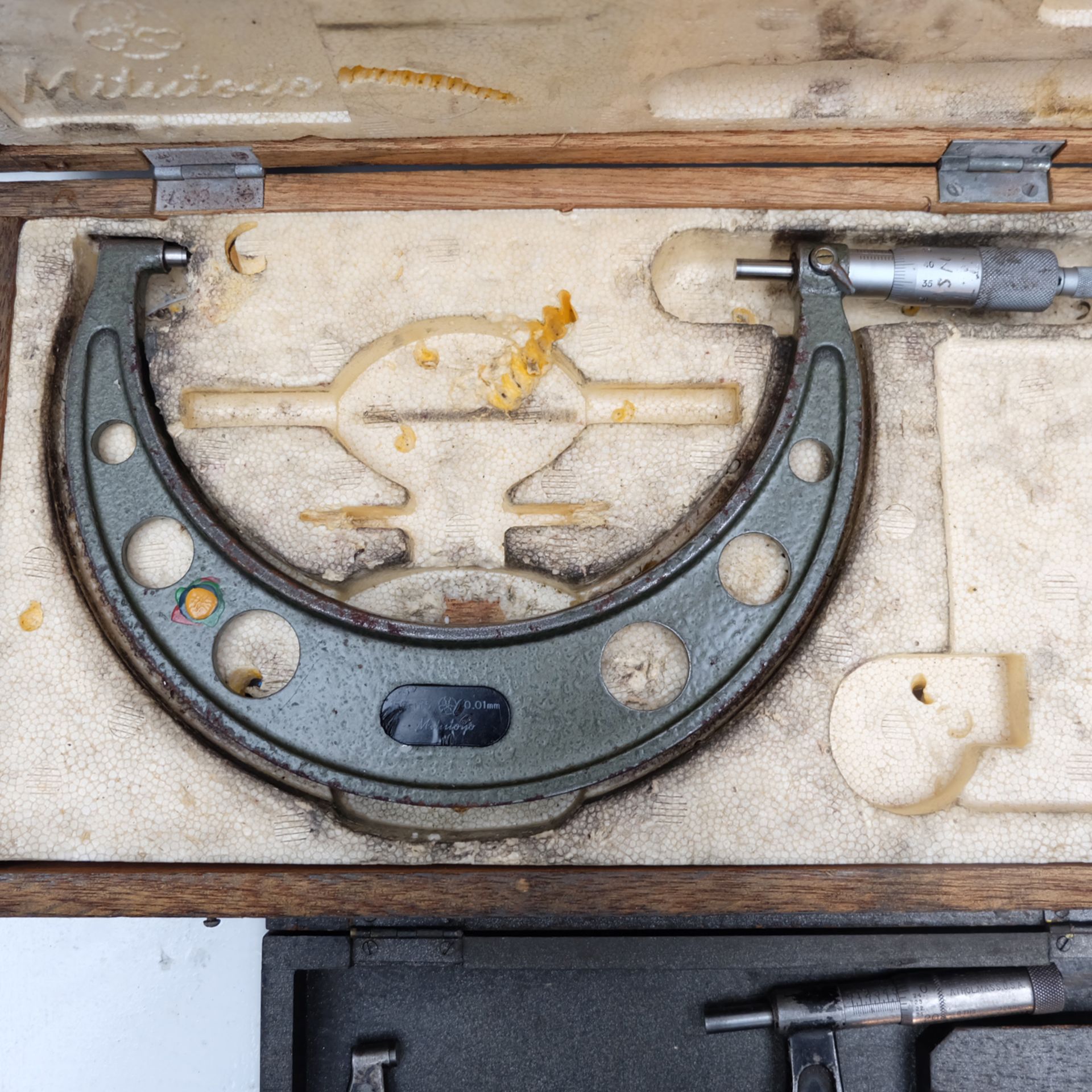 3 x Outside Micrometers. 1 x Starrett 3"-4". 1 x Mitutoyo 150mm-175mm & 1 x Moore & Wright 10"-11". - Image 2 of 4