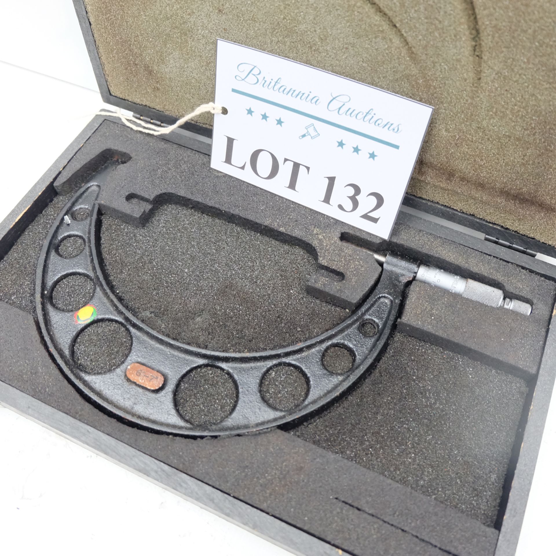Moore & Wright 6"-7" Outside Micrometer. - Image 4 of 4