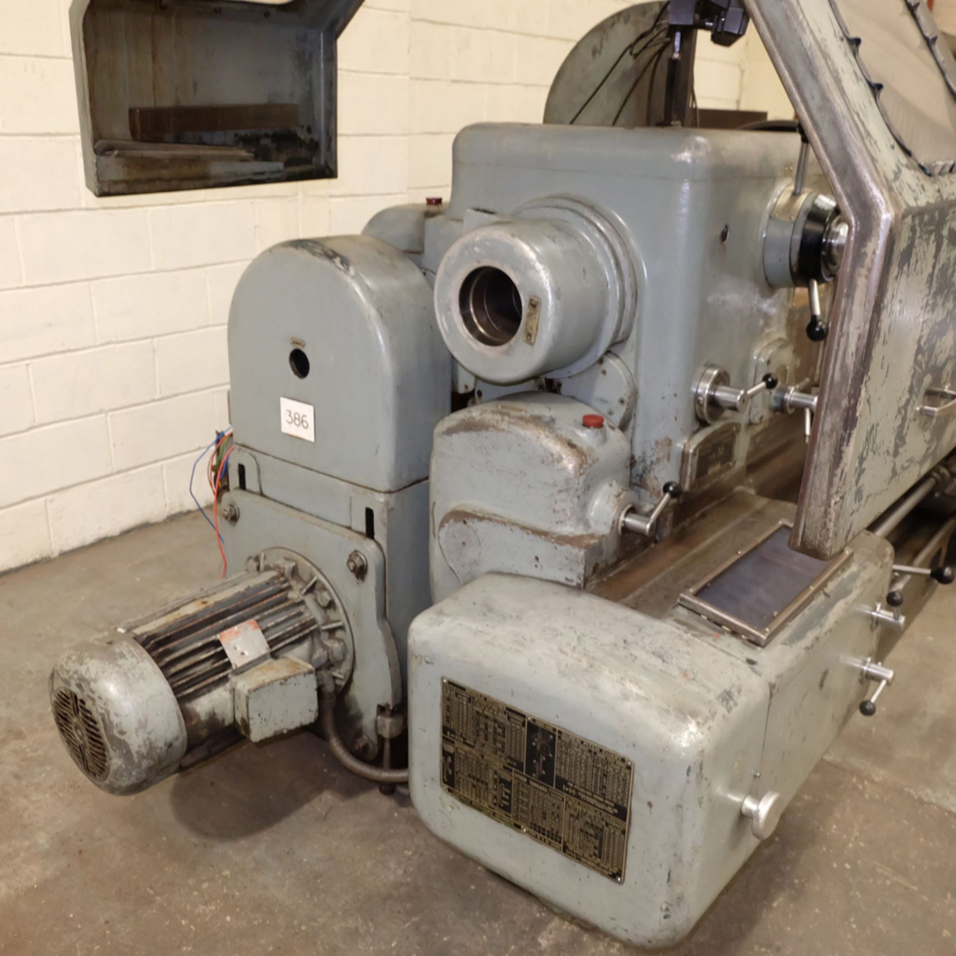 Dean Smith and Grace Type 30 Gap Bed Centre Lathe. Distance Between Centres 72". Swing Over Bed 33". - Image 8 of 13
