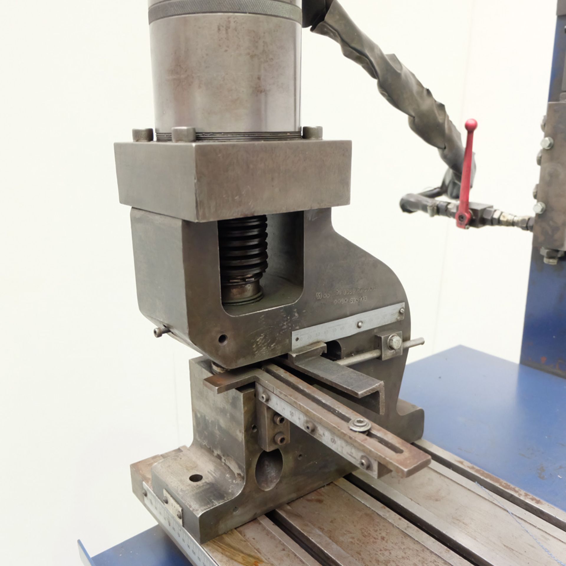 Hydraulic Powered 5 Head Punching Station. On Tee Slotted Table. - Image 5 of 13