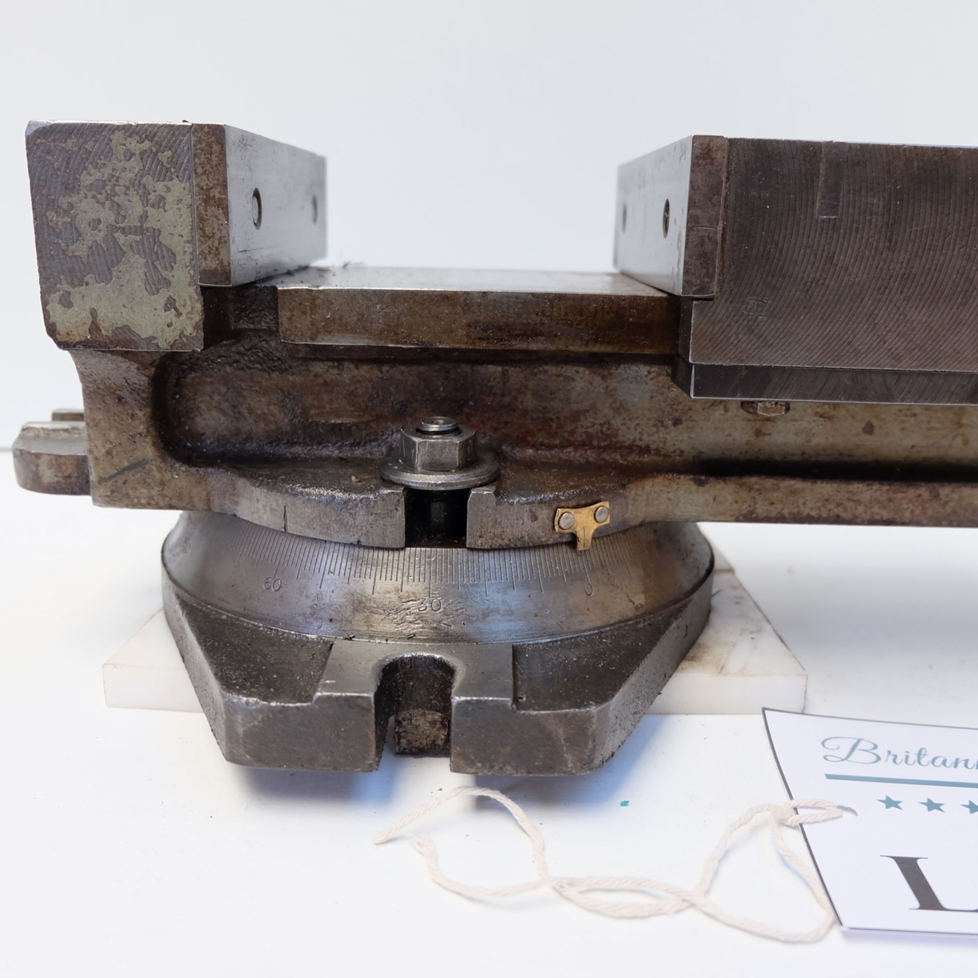 Swivelling Machine Vice. Jaw Width 6". Max Opening 4 1/4". Jaw Height 1 1/2" Approx. - Image 4 of 4