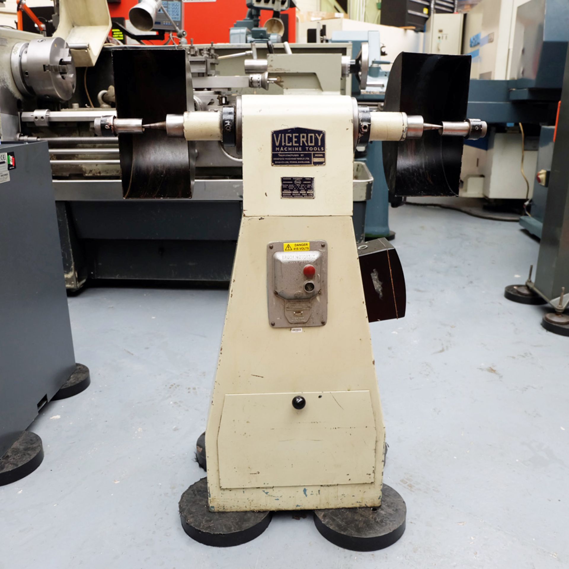 Viceroy Model TDS9 Double Ended Pedestal Polishing Machine. Wheel Capacity 9" Diameter.