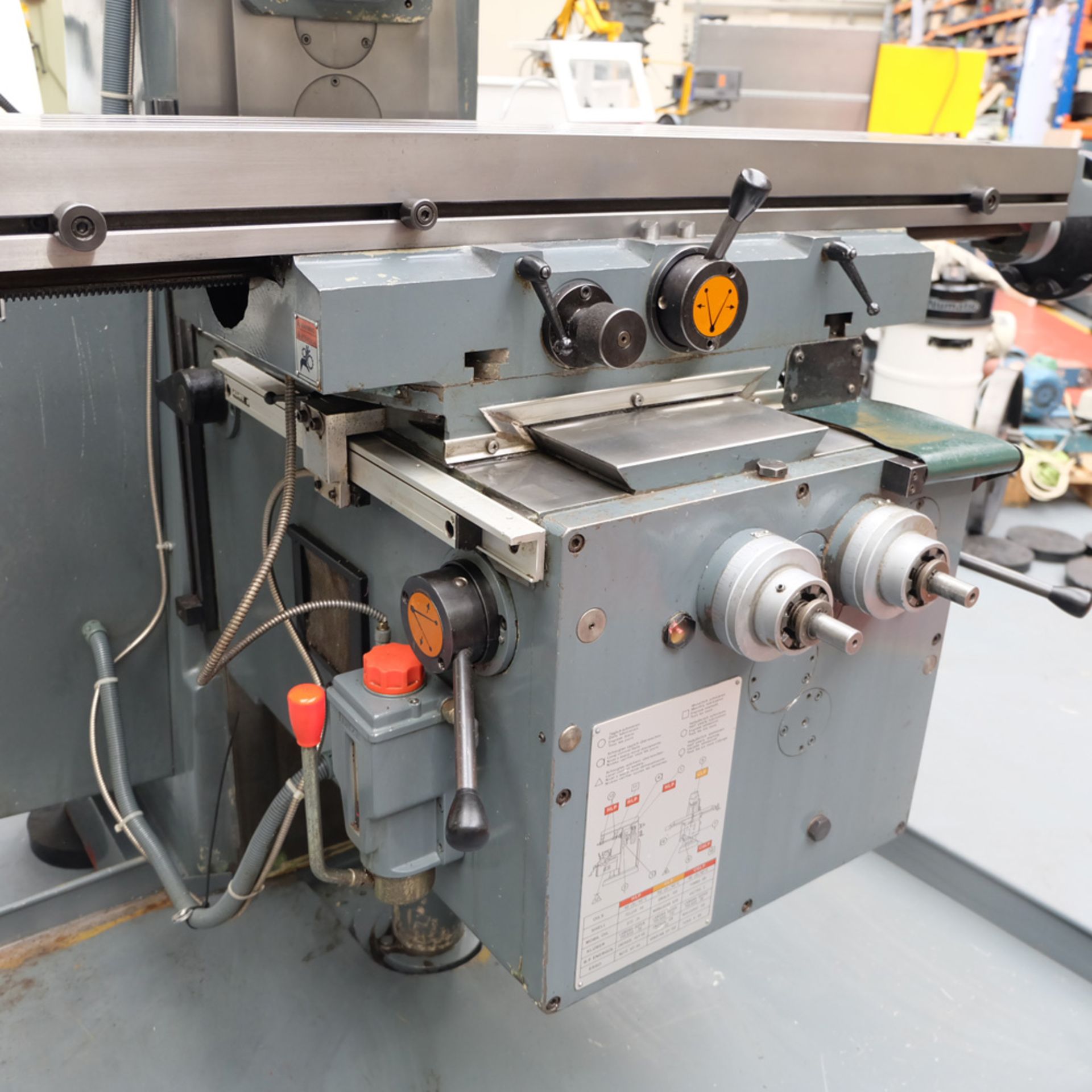Ajax Model 2A Mk V Universal Milling Machine. Table Size 1250mm x 280mm. - Image 5 of 12