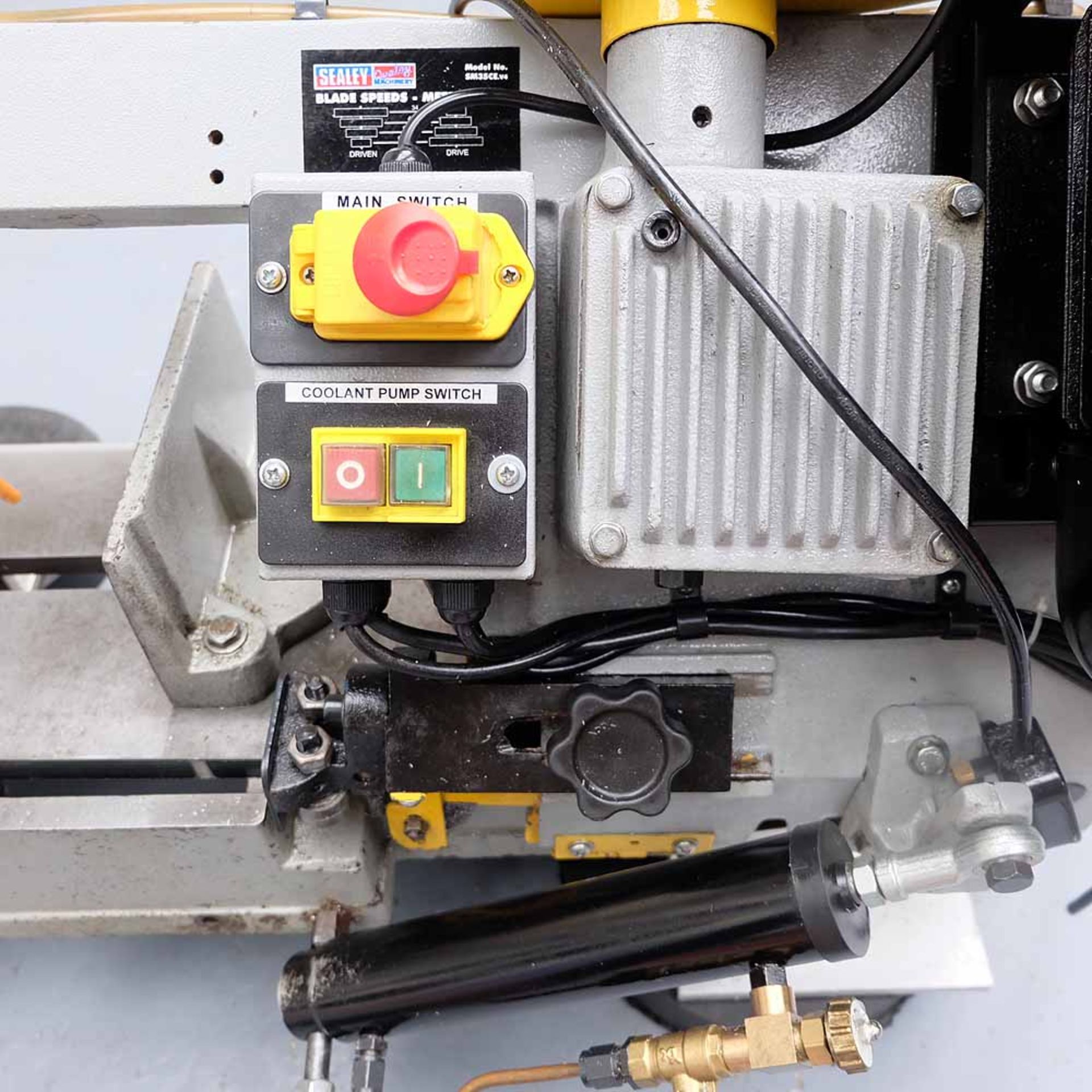 Sealey Model SM35CE.V4 30mm Horizontal Metal Cutting Bandsaw. - Image 5 of 11