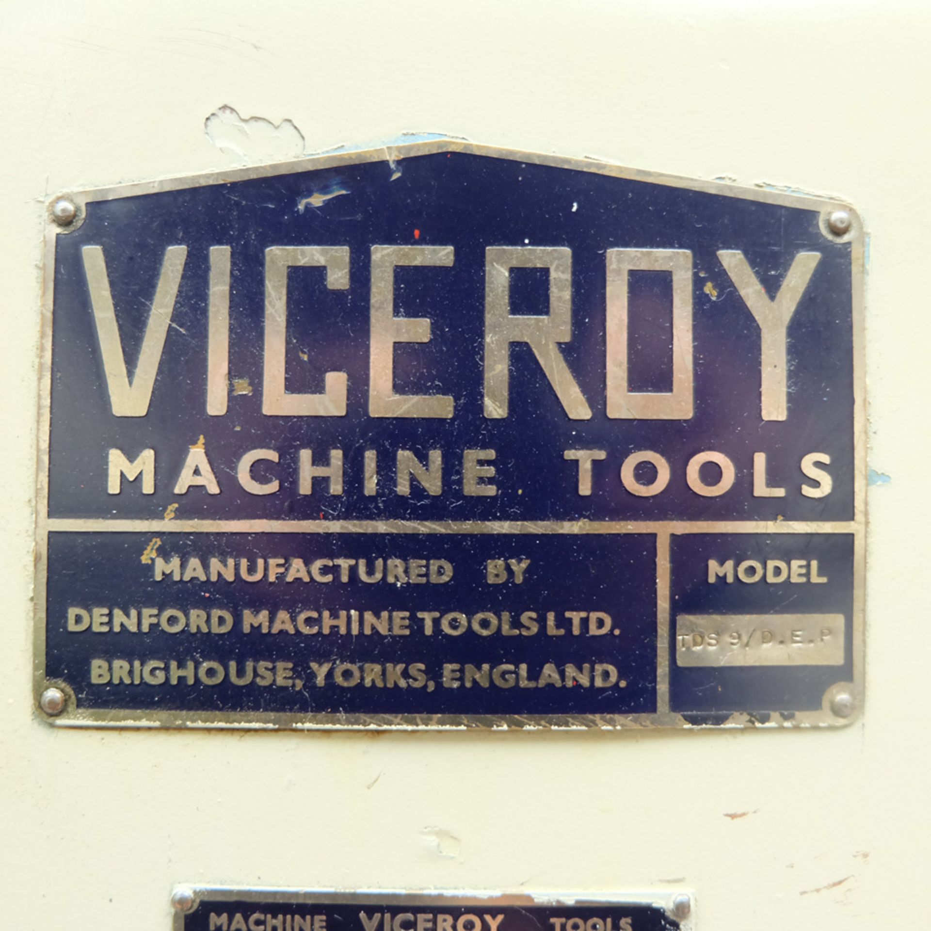 Viceroy Model TDS9 Double Ended Pedestal Polishing Machine. Wheel Capacity 9" Diameter. - Image 5 of 6