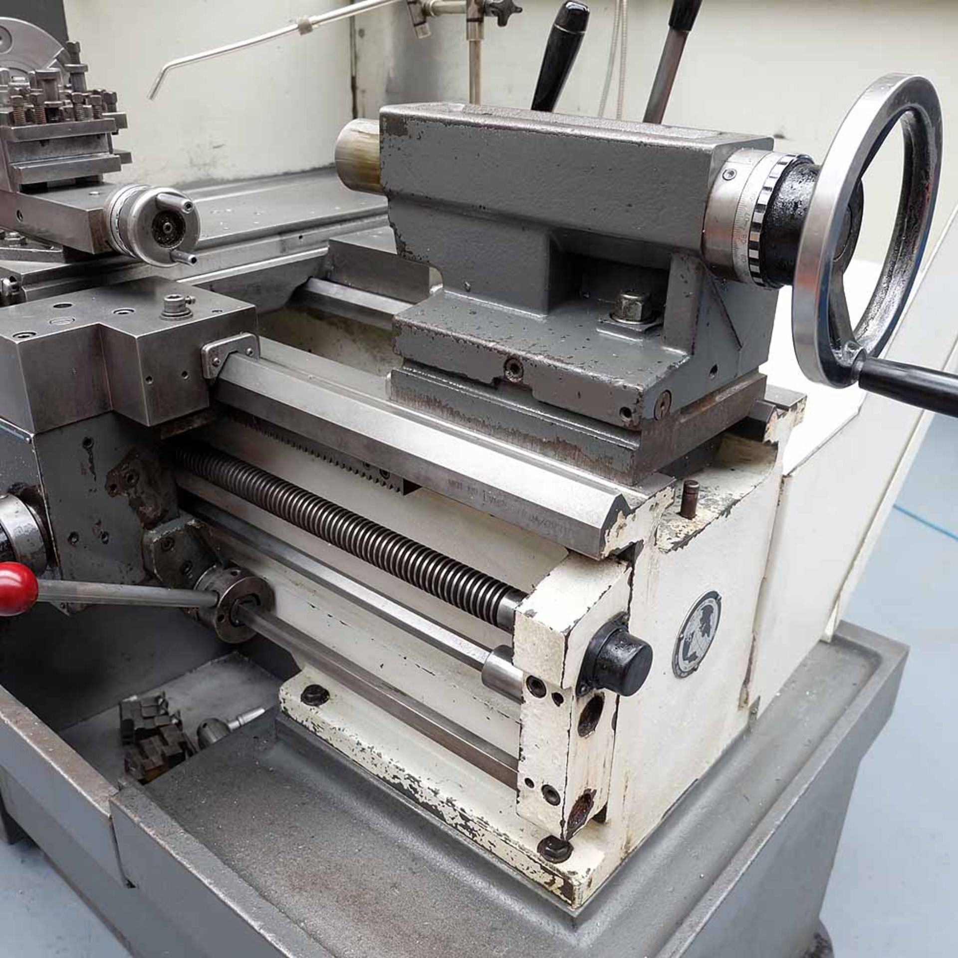 Colchester Master VS 3250 Variable Speed Centre Lathe. - Image 11 of 16