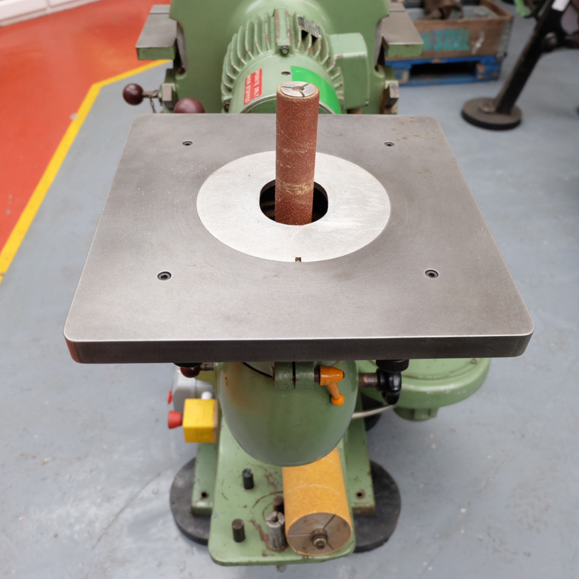 Fredrich Zimmermann Type SWZ 1 Disc and Bobbin Sander. Tilting Tables. Disc Size 350mm Diameter. - Image 4 of 11