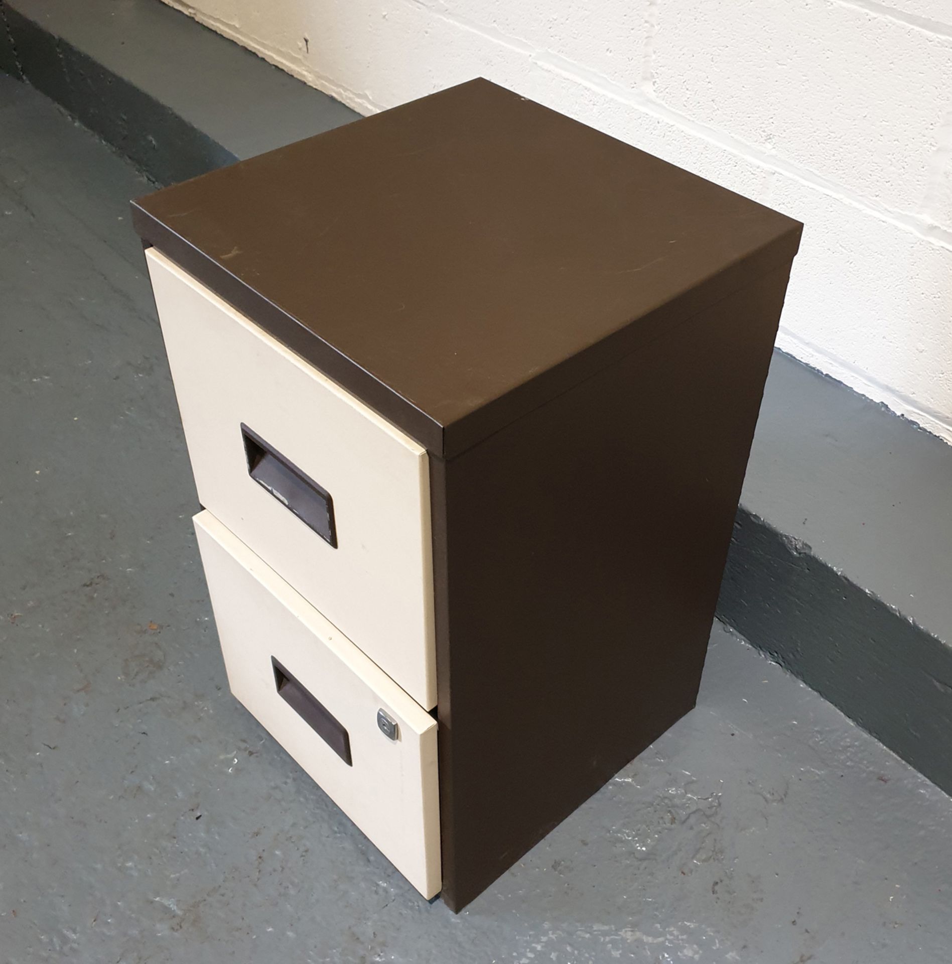 2 Drawer Filling Cabinet. No Key. Approx Dimensions 400mm x 400mm x 660mm High. - Image 2 of 5