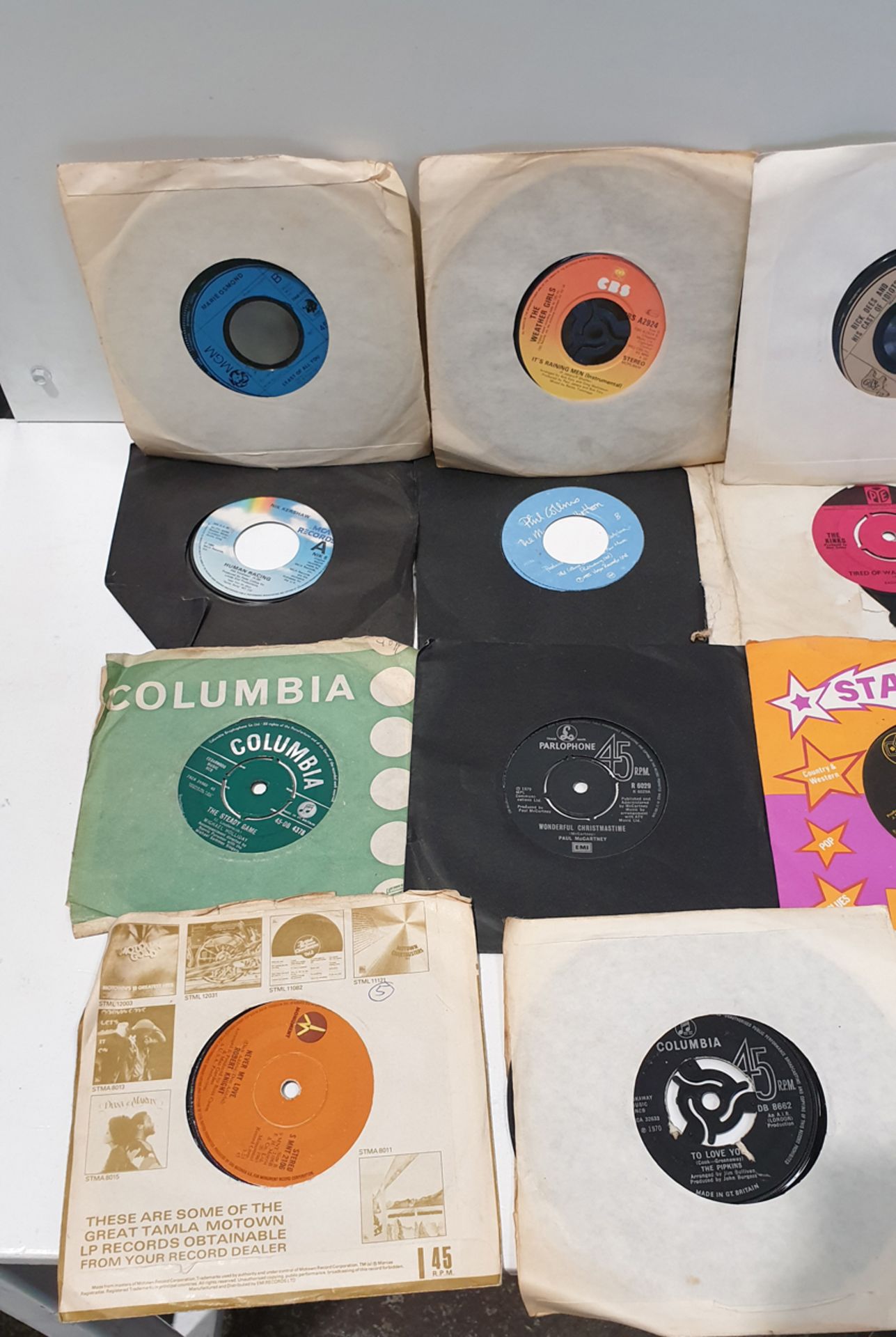 Selection of Various Vinyl Records. 45rpm Singles as Lotted. - Image 3 of 6