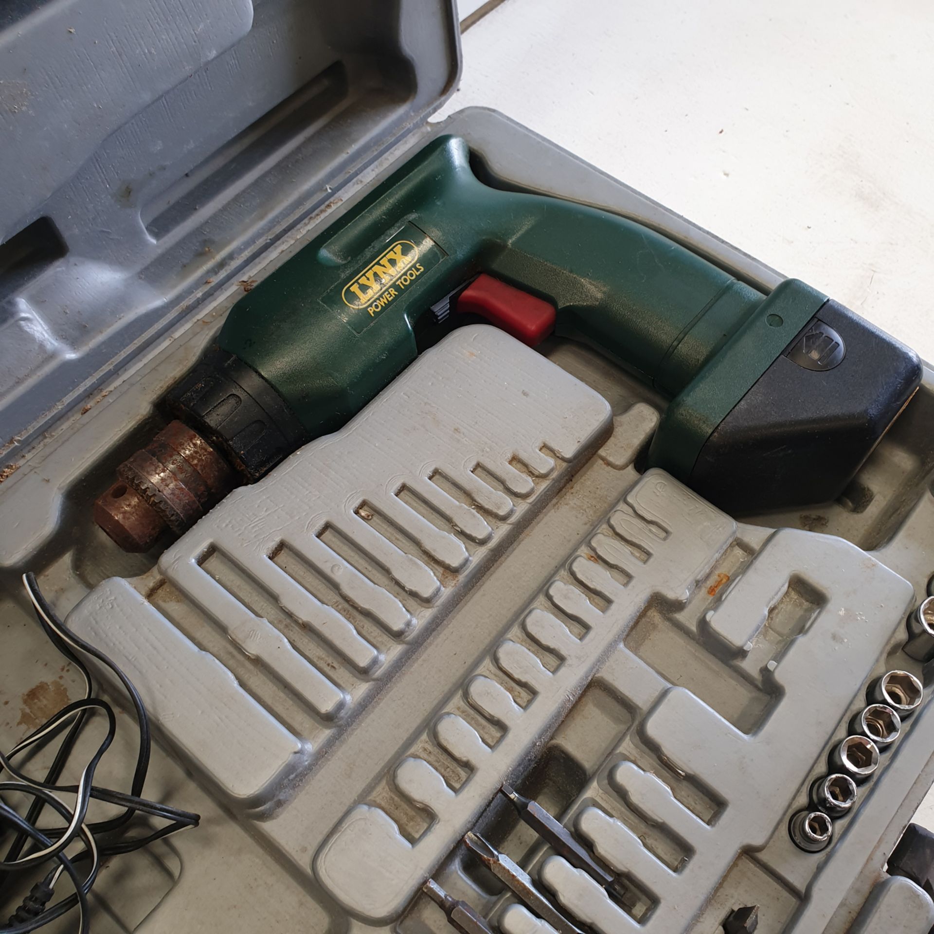 Lynx Power Tools Drill. With Battery & Charger. In Box. - Image 5 of 6