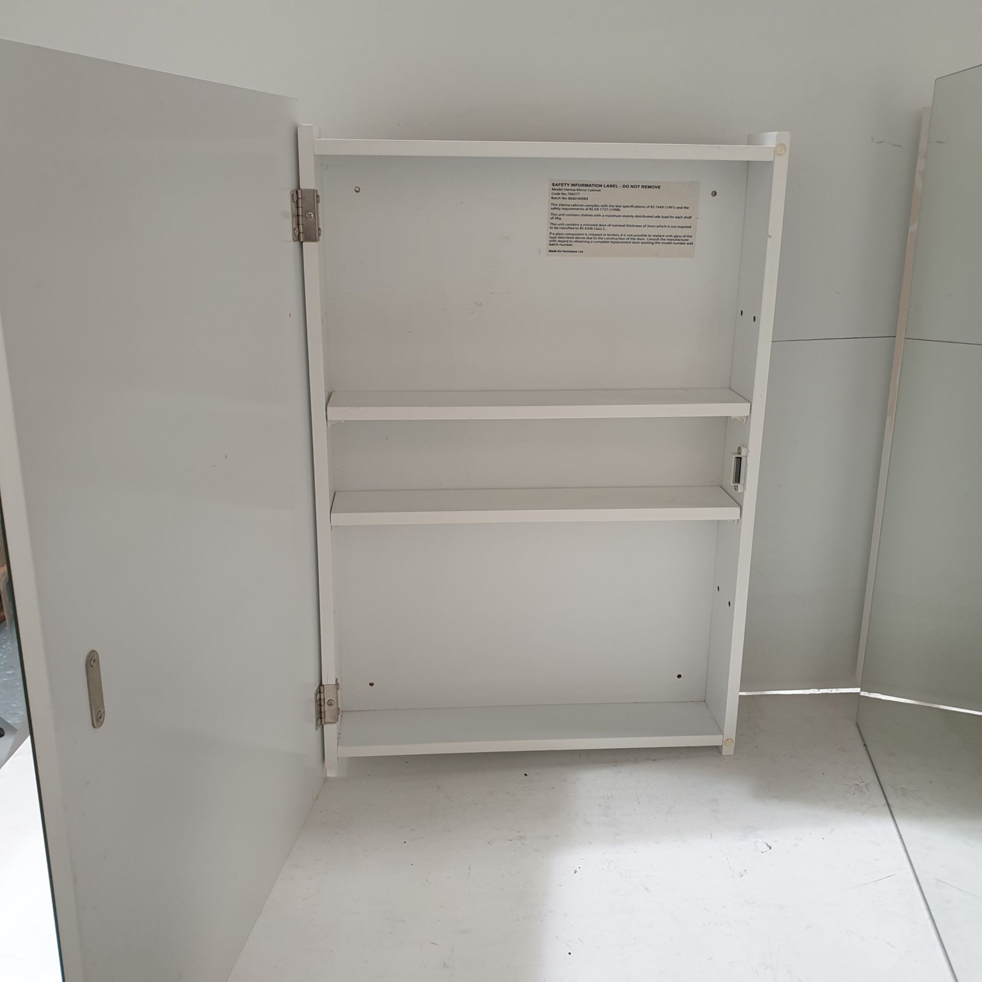 2 x Medicine Cabinets. Model: Vienna Mirror Cabinet. Max Load of Each Shelf 3KG. - Image 3 of 3