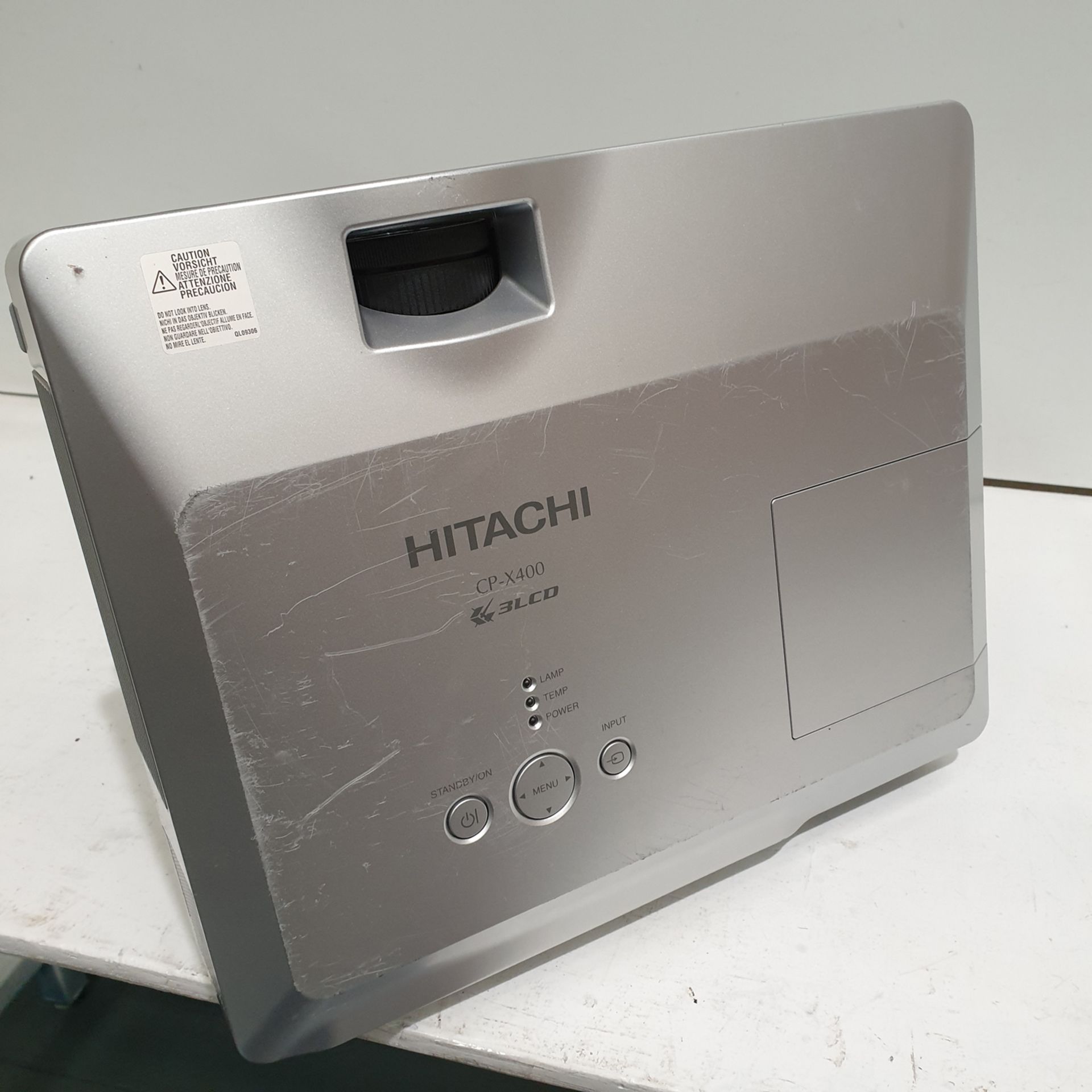 HITACHI Model CP-X400 LCD Screen Projector & Screen. - Image 2 of 9