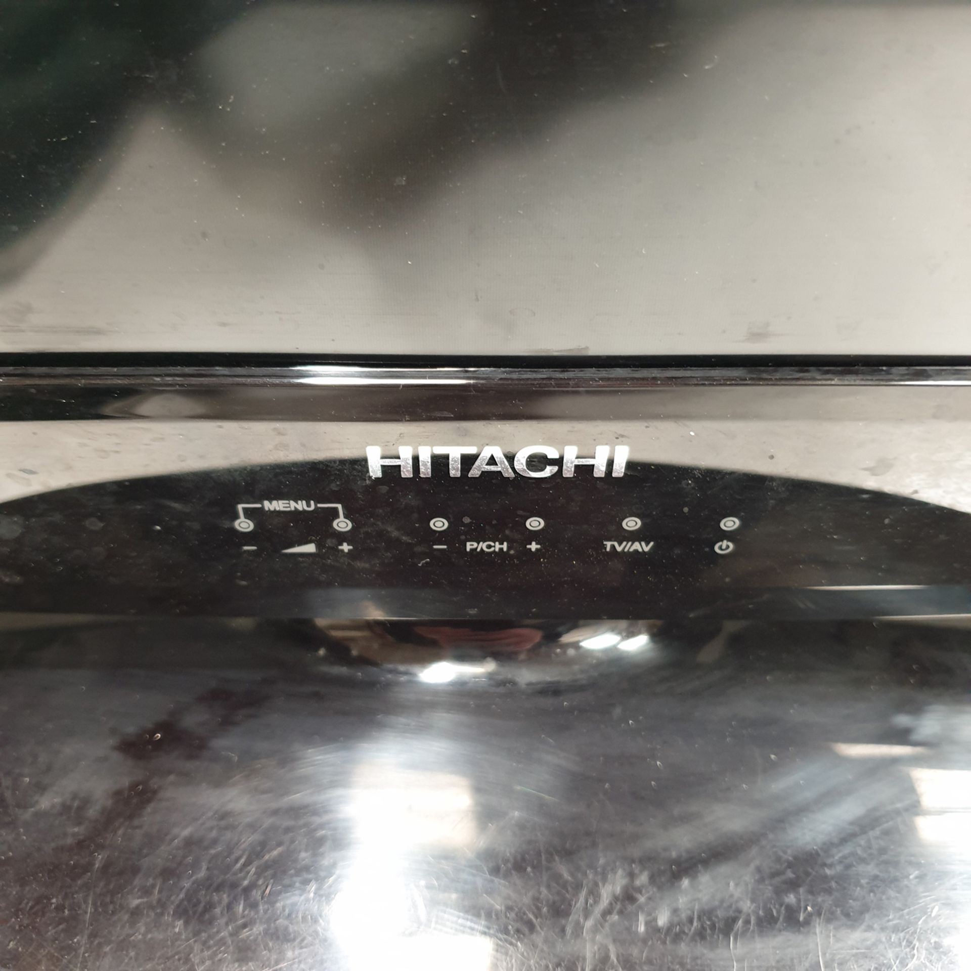 HITACHI 26" Television. Model L26VG07U J. - Image 2 of 5