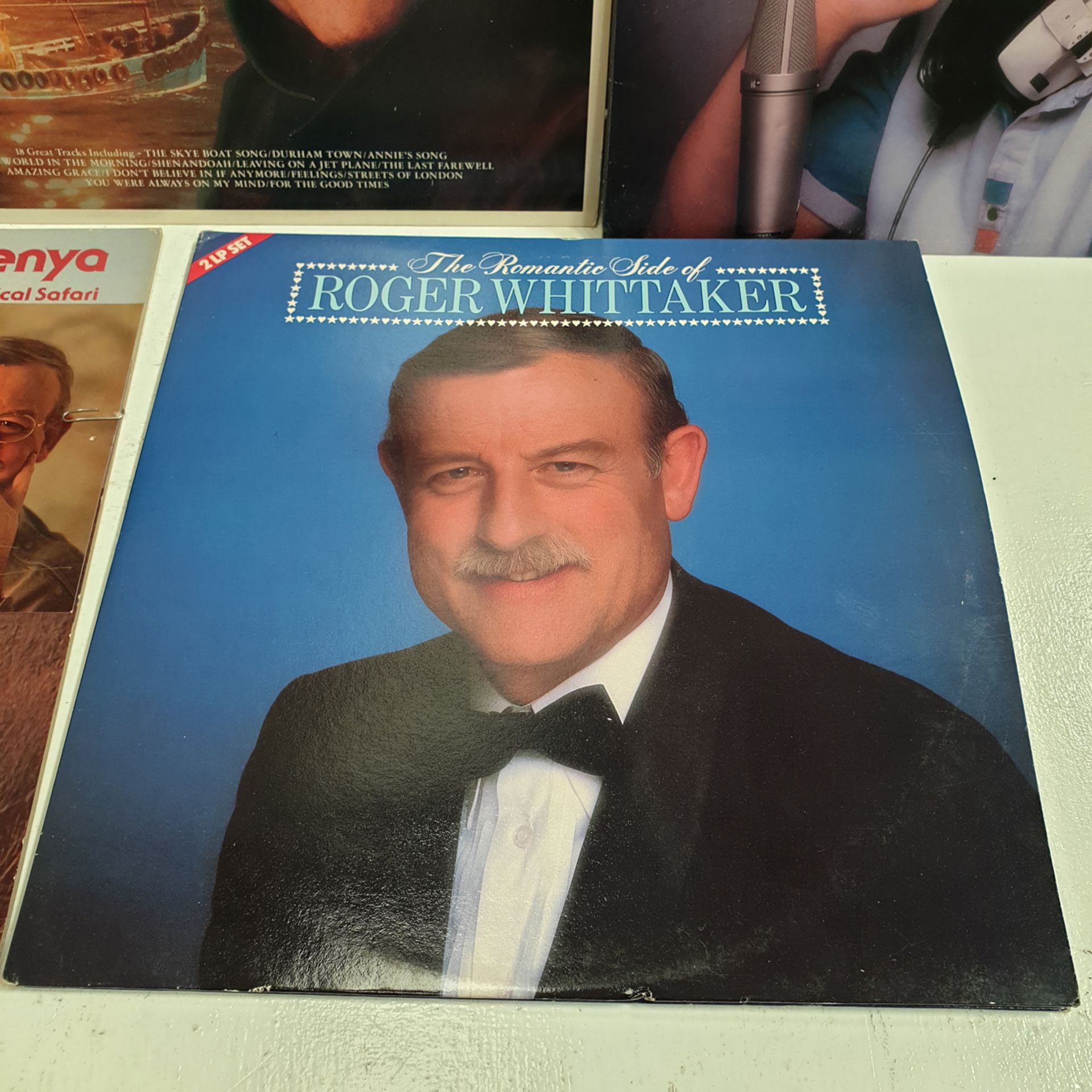 Selection of 6 Roger Whittaker Vinyl Records. Includes 1 Signed Book. - Image 7 of 9