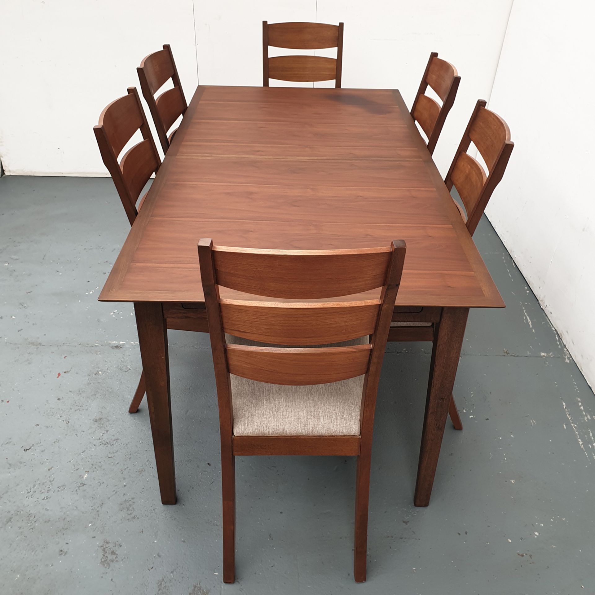 Solid Wood Dining Table & Chairs. Approx Dimensions 1700mm x 900mm x 780mm High. - Bild 3 aus 11