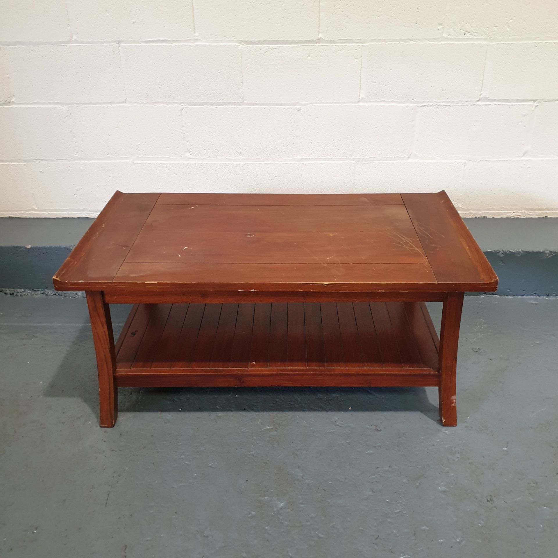 Coffee Table. Approx Dimensions 1100mm x 600mm x 490mm High.