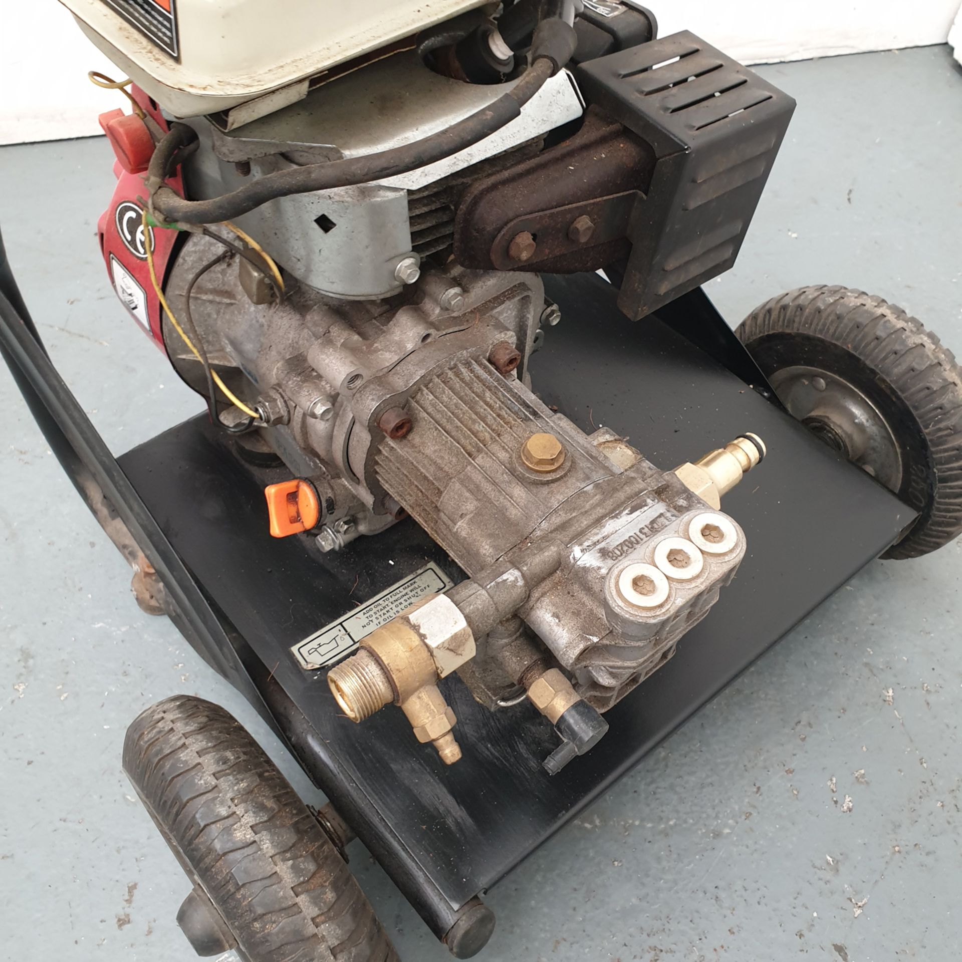 Clarke Power Wash. 200 BAR 2940 PSI. Honda GX 120 Motor. - Image 8 of 8