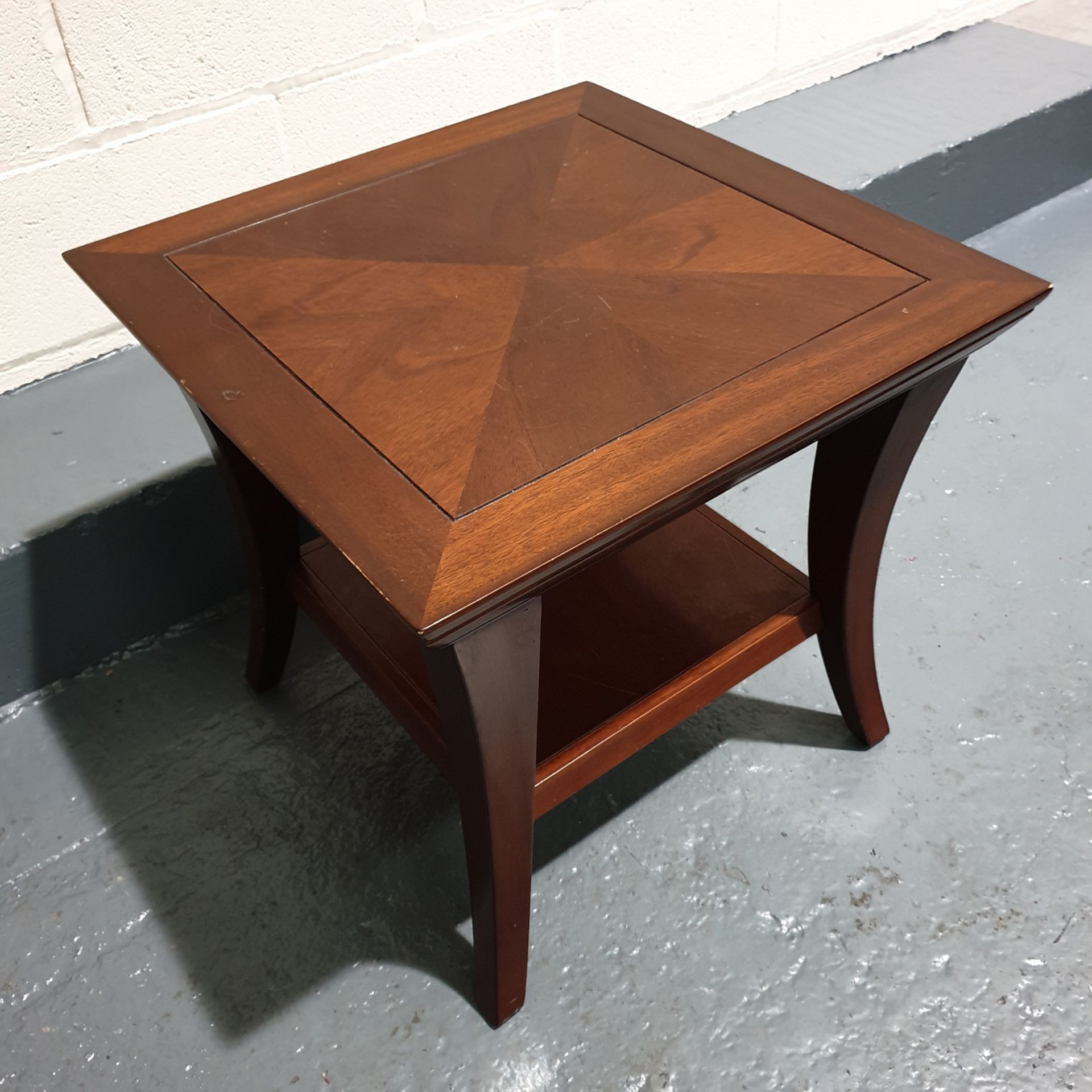 Coffee Table. Approx Dimensions 560mm x 560mm x 540mm High. - Bild 3 aus 3