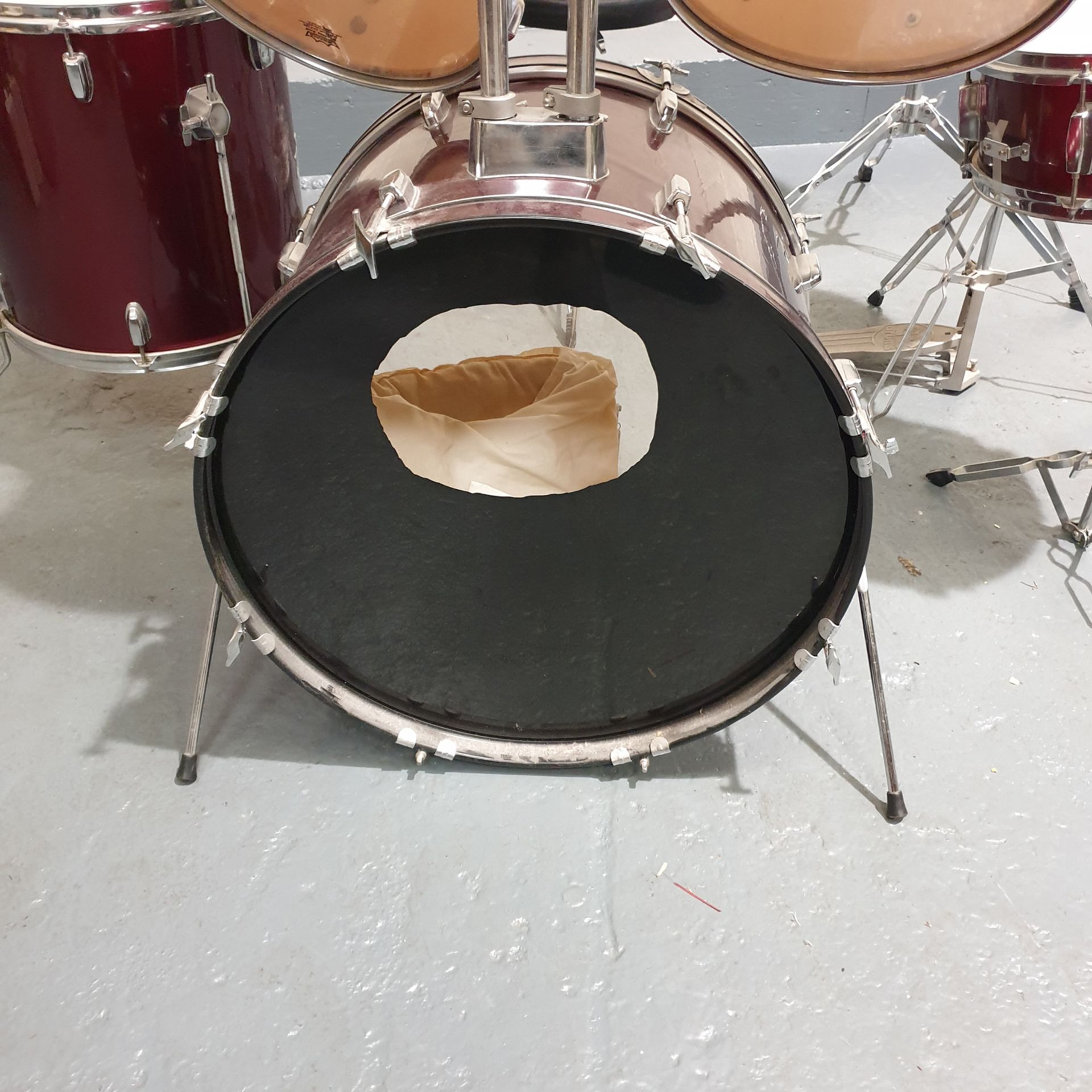 CB DRUMS Drum Set. 5 Drums and 2 Symbols. 1 Damaged Drum. - Image 2 of 10