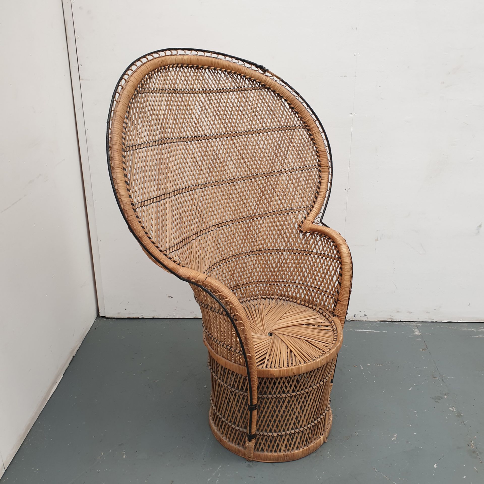 Large Wicker High Backed Chair. - Image 2 of 4