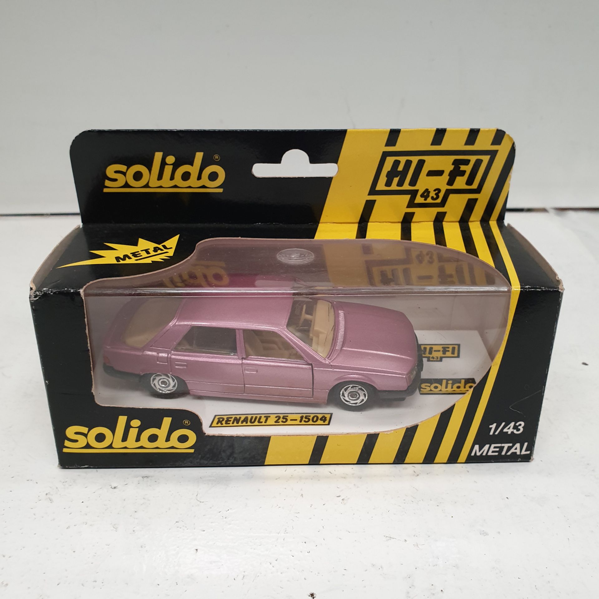 Solido HI-FI 43 Renault 25 - 1504 Metal Car Model. Scale 1/43.