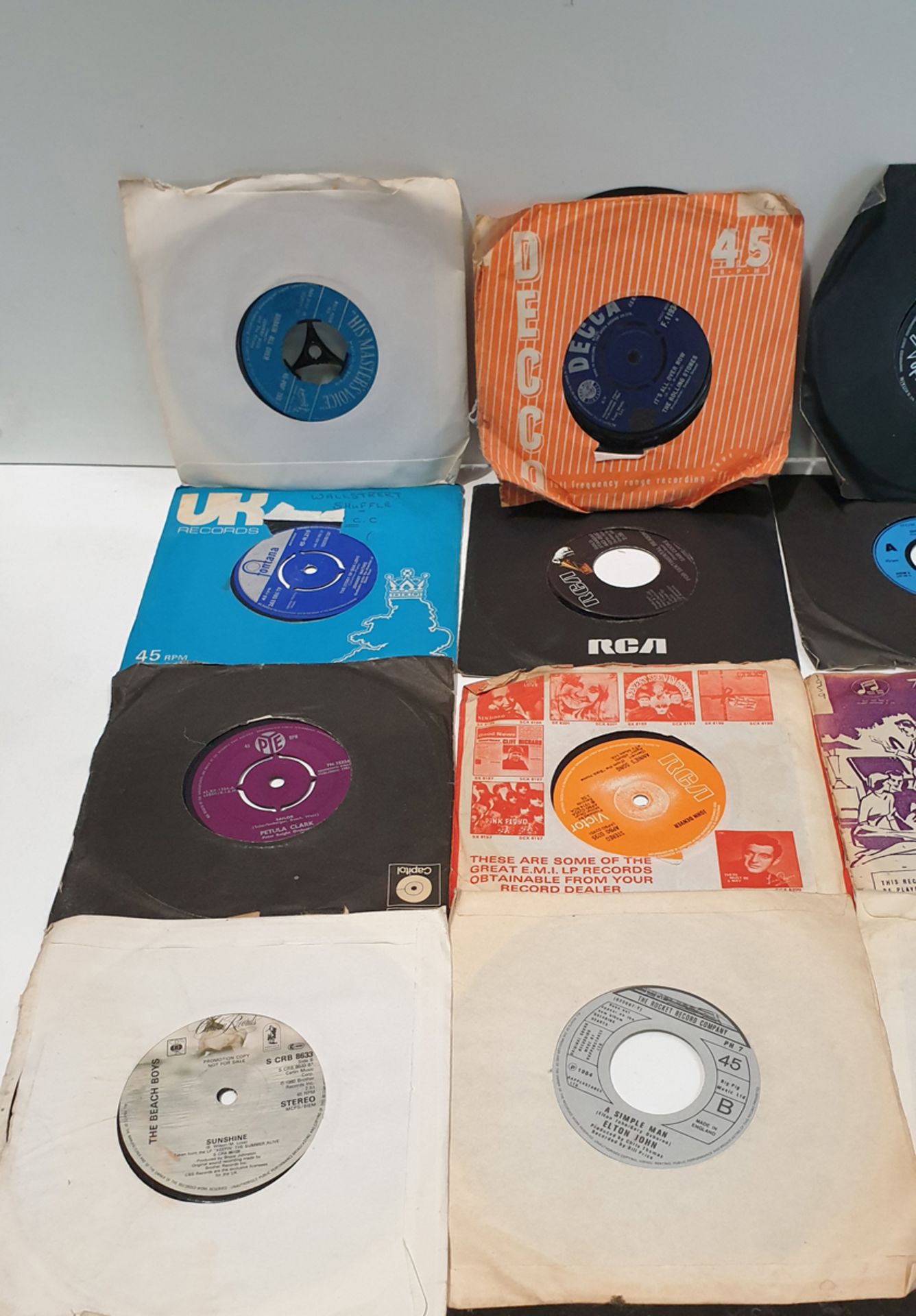 Selection of Various Vinyl Records. 45rpm Singles as Lotted. - Image 2 of 5