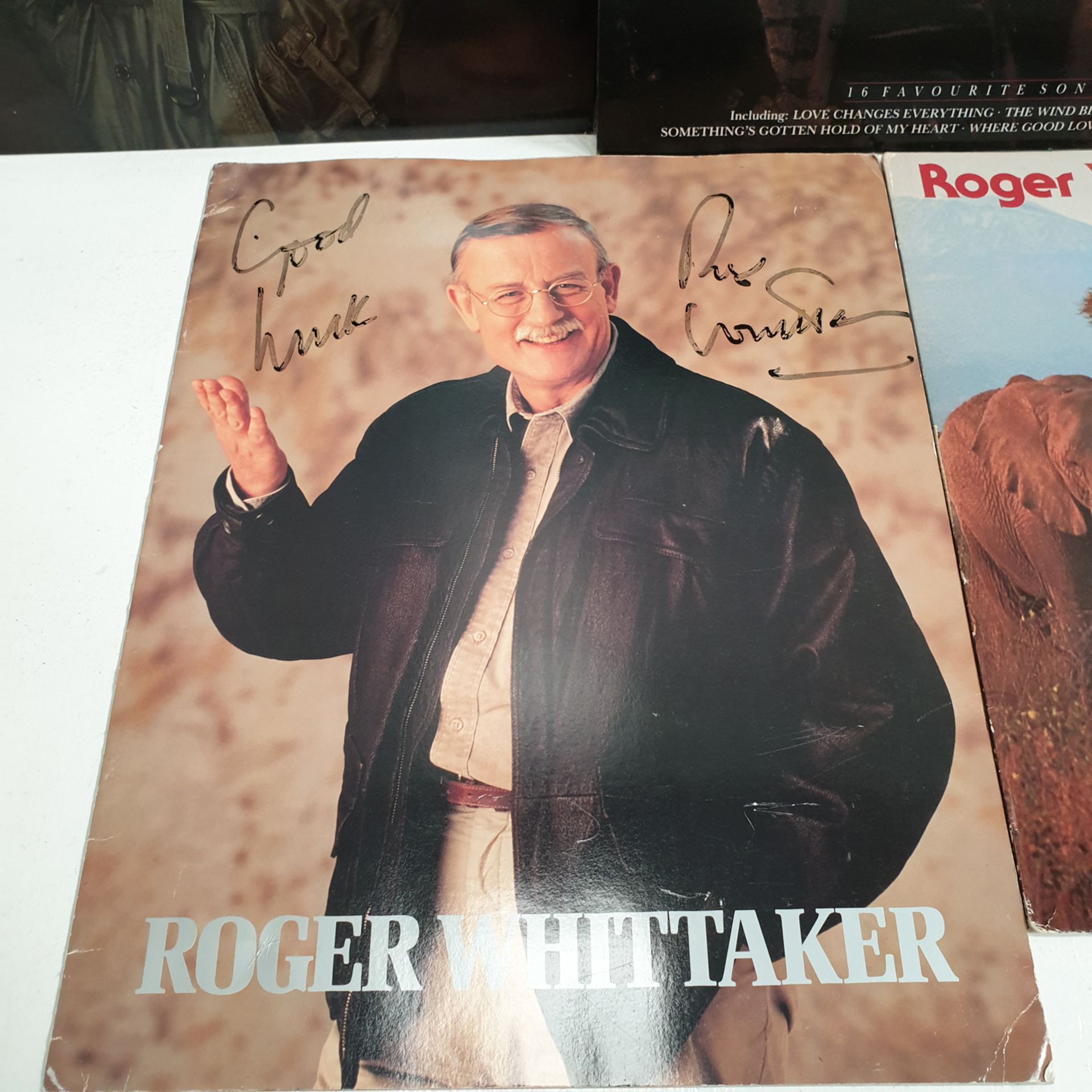 Selection of 6 Roger Whittaker Vinyl Records. Includes 1 Signed Book. - Image 9 of 9