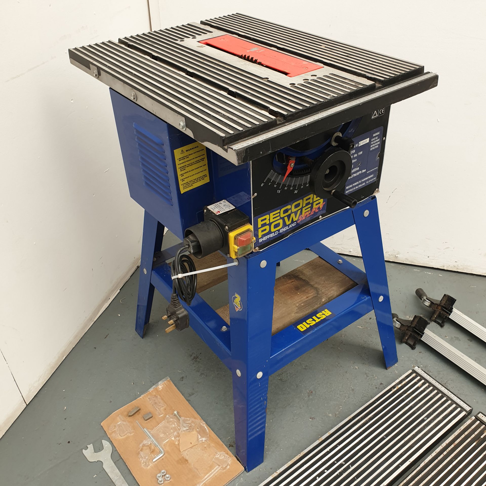 Record Power Table Saw on Stand. With Extendable Table and Accessories. - Image 2 of 11