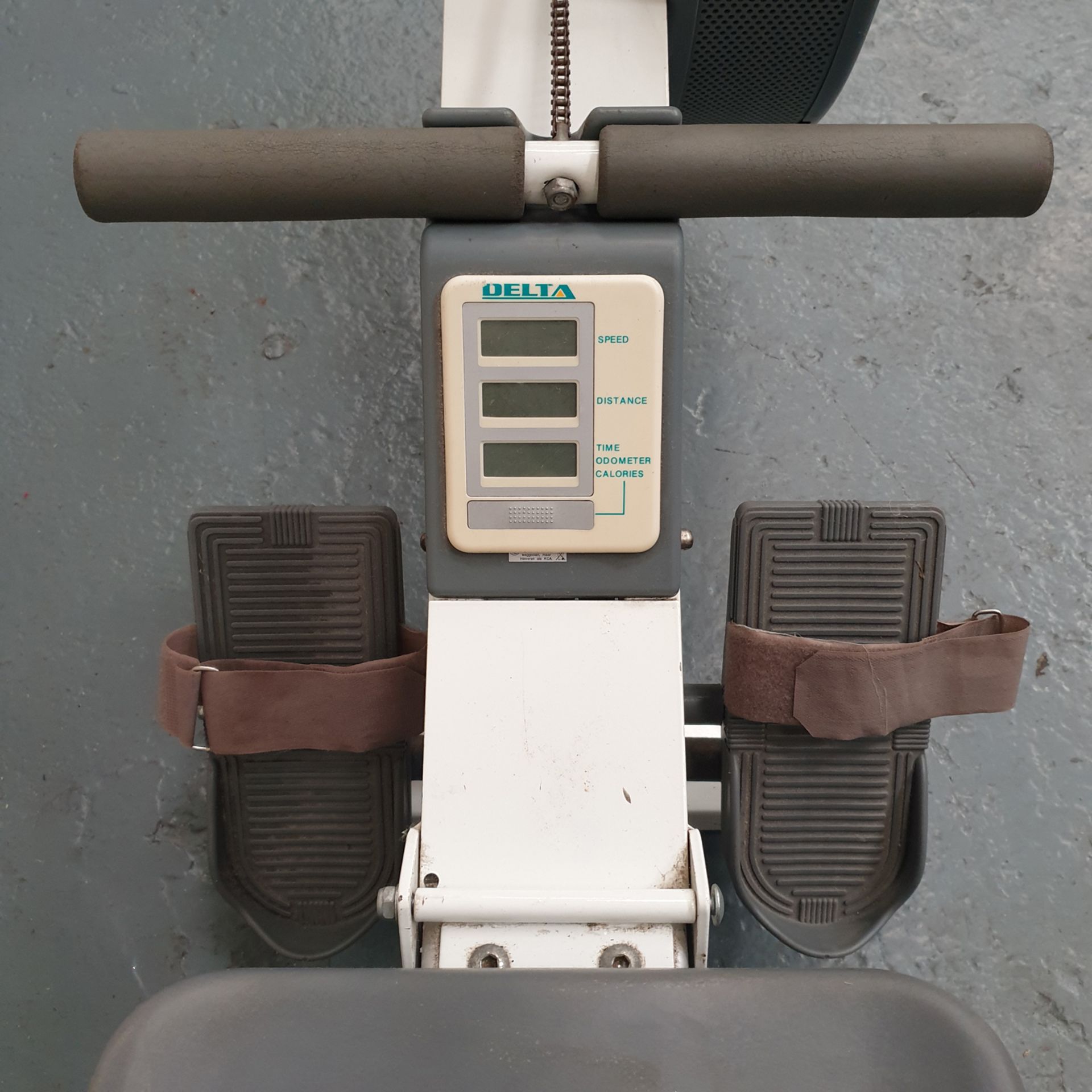 DELTA Air Rower Rowing Machine. Please Note This Item is for Spares and Repairs. - Image 3 of 5