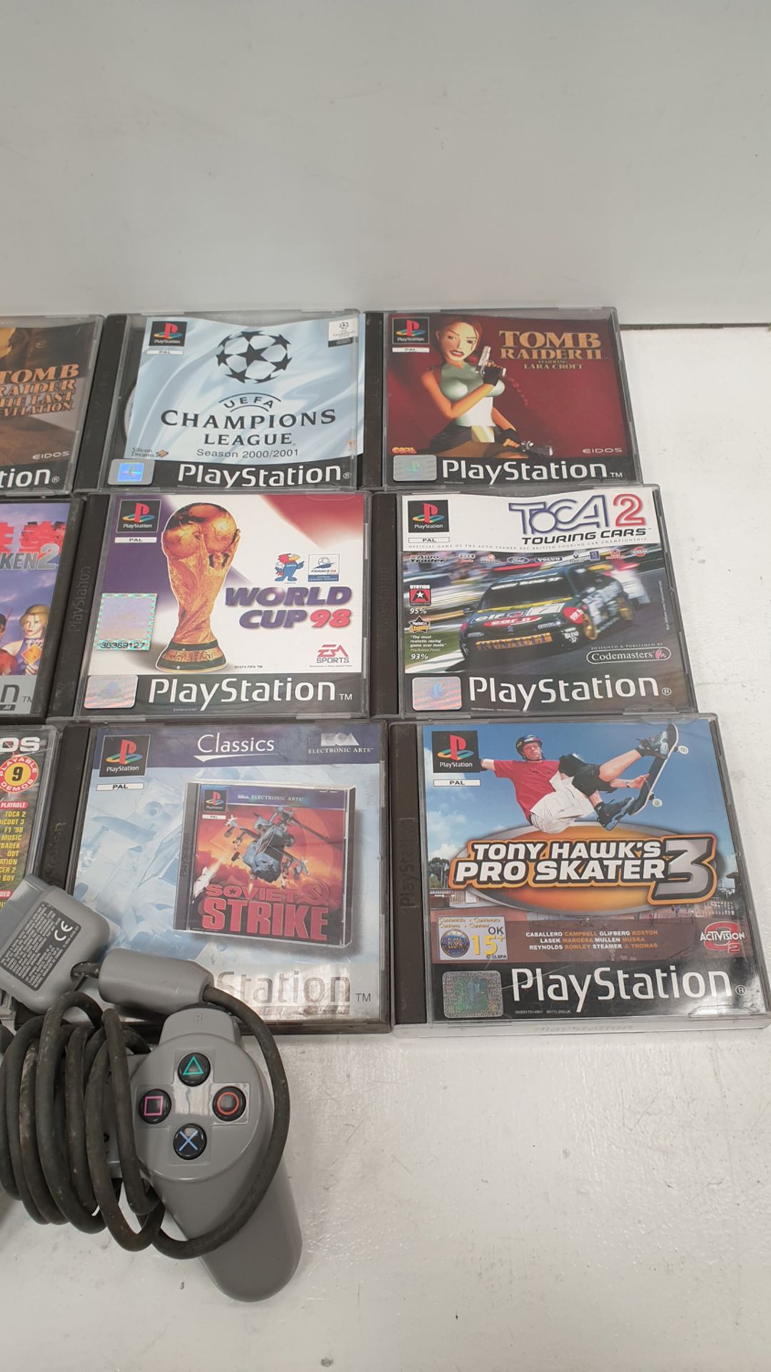 Large Selection of Playstation 1 Games including 2 x Controllers. - Image 4 of 6