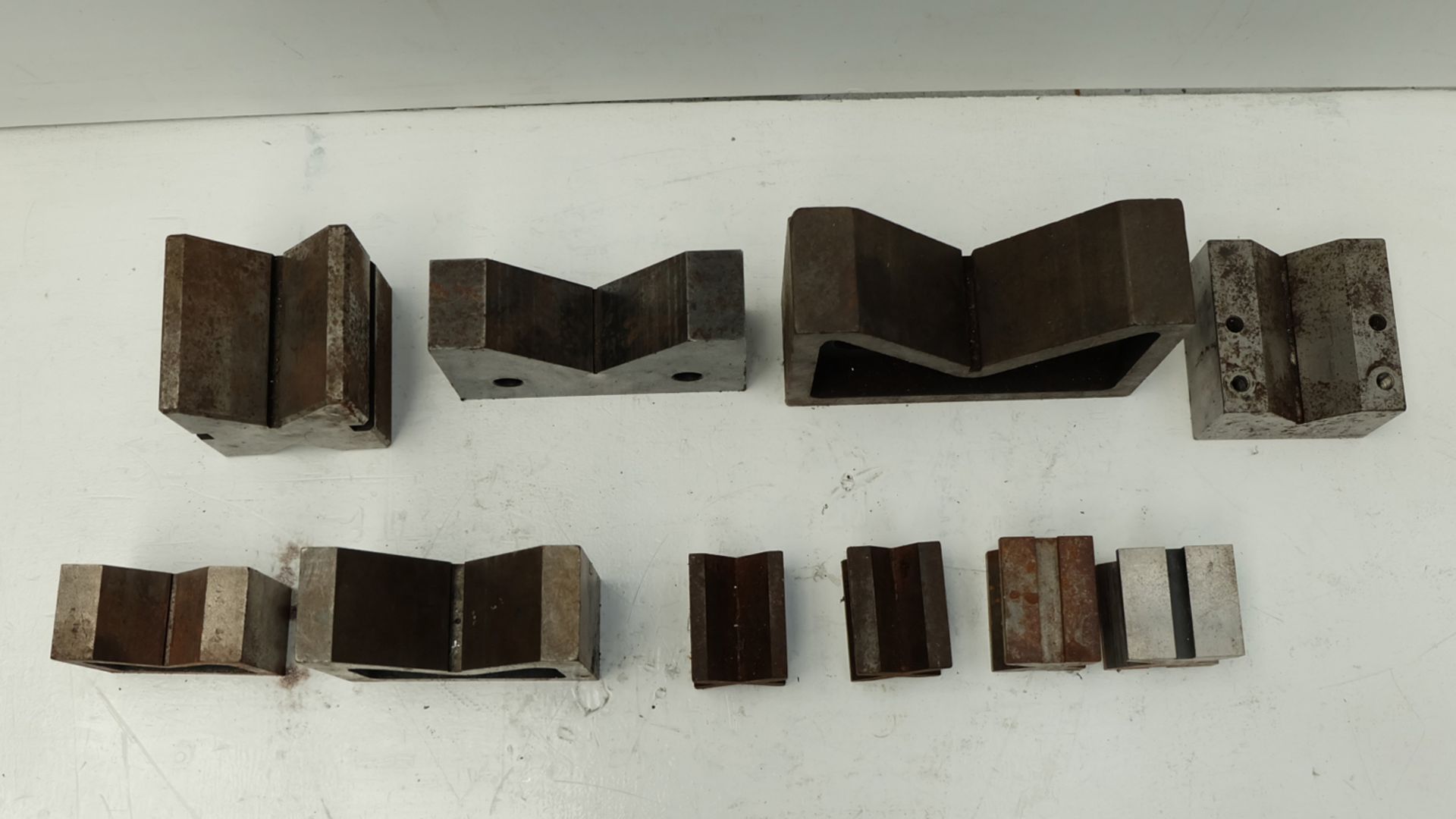 Selection of Various VEE Blocks as Lotted. - Image 4 of 4