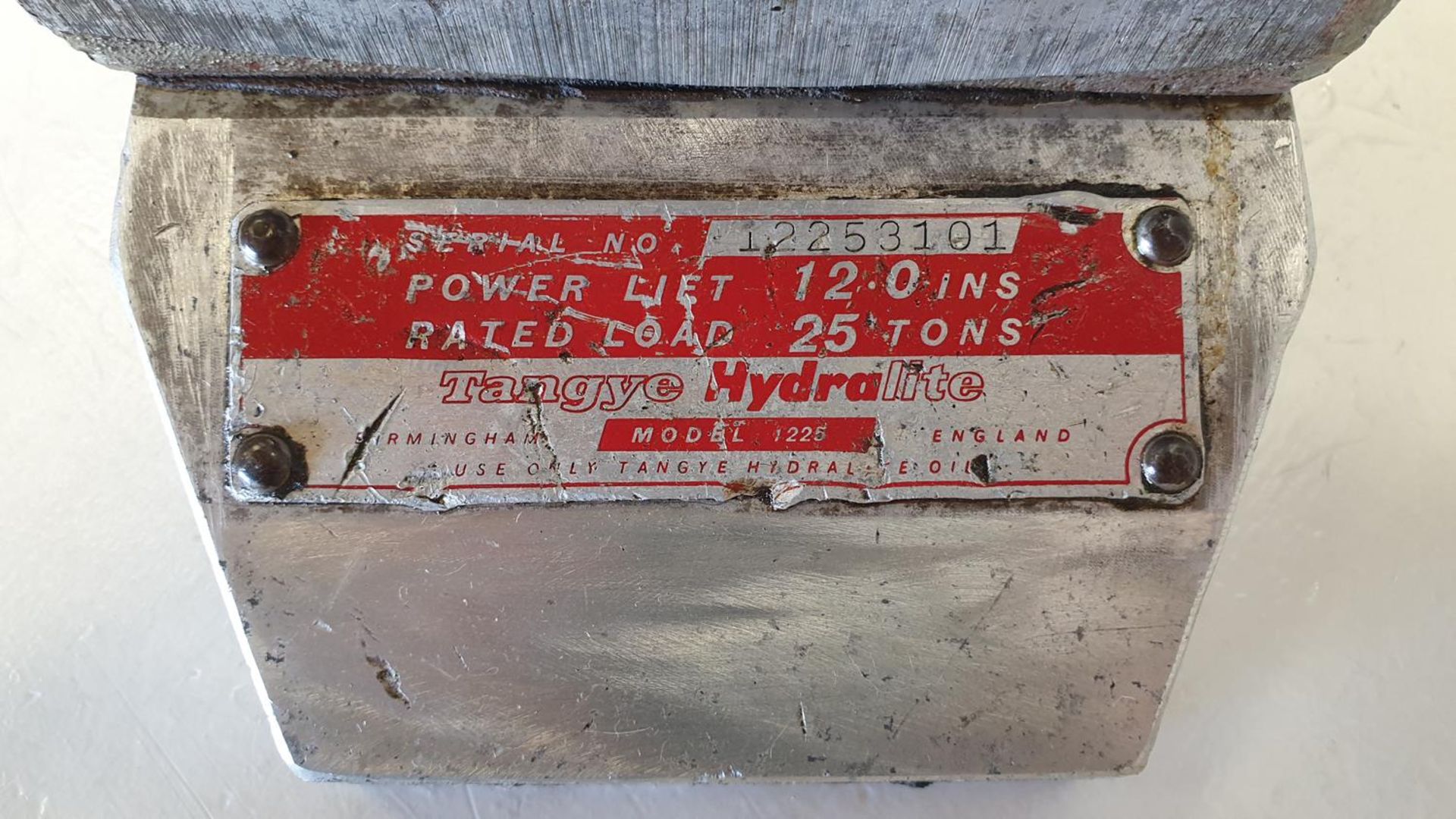 Tangye Hydralite Model 1225 Hydraulic Jack. Power Lift 12". Rated Load 25 Tons. - Image 2 of 5