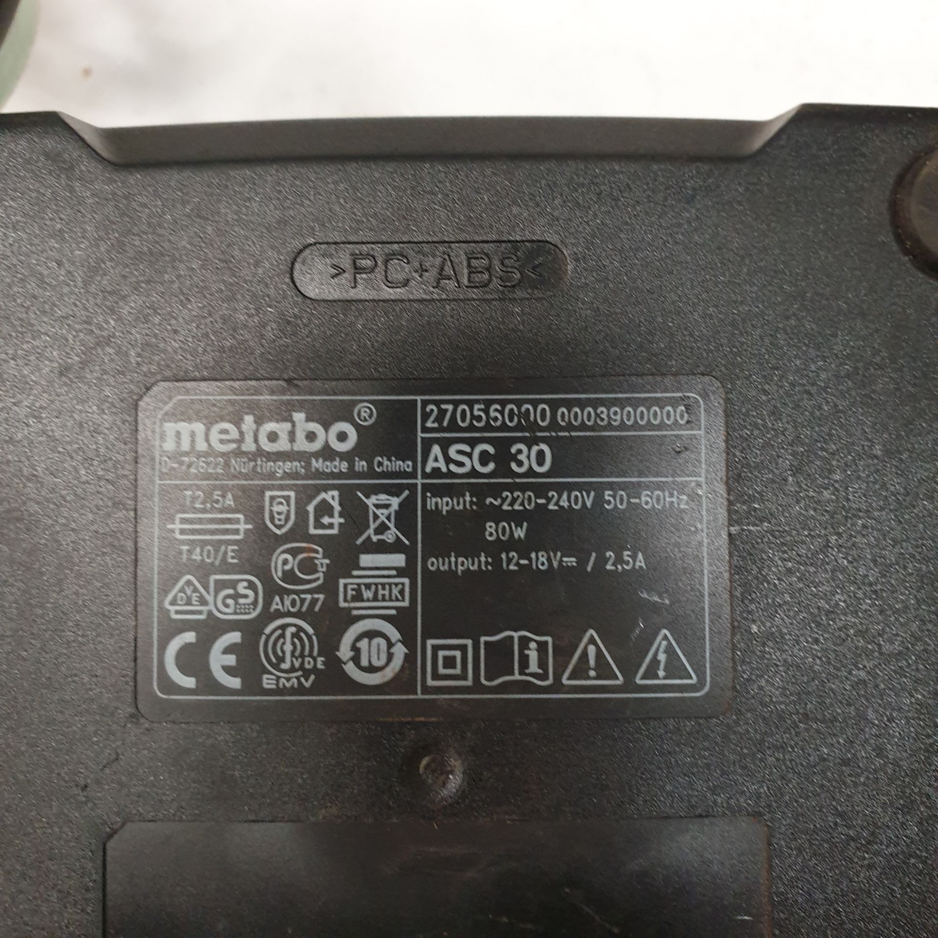 4 x Metabo ASC 30 Battery Chargers. 220-240 Volt. - Image 3 of 3