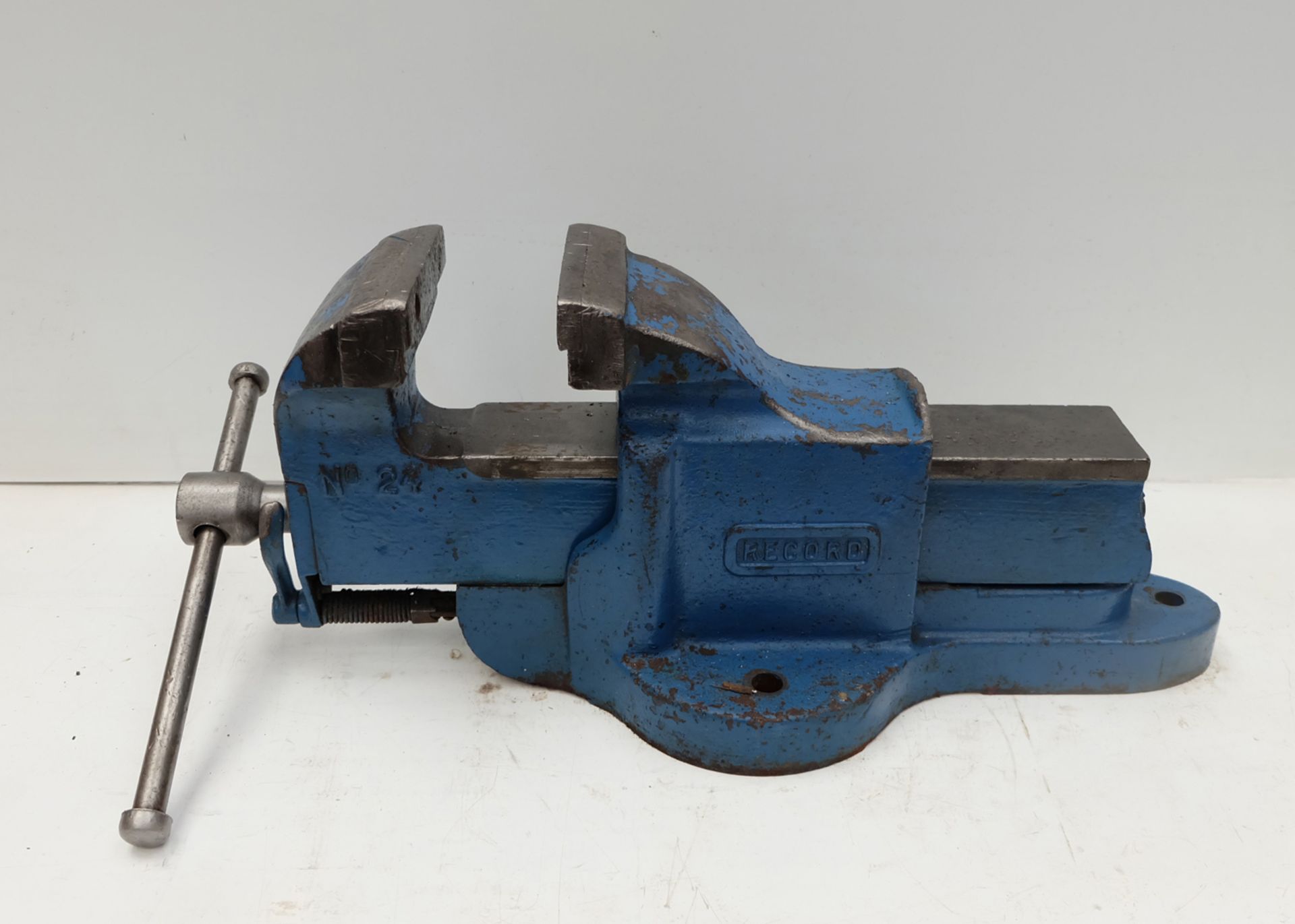 Record No.24 Quick Release Bench Vice. Jaw Size 5 1/4".