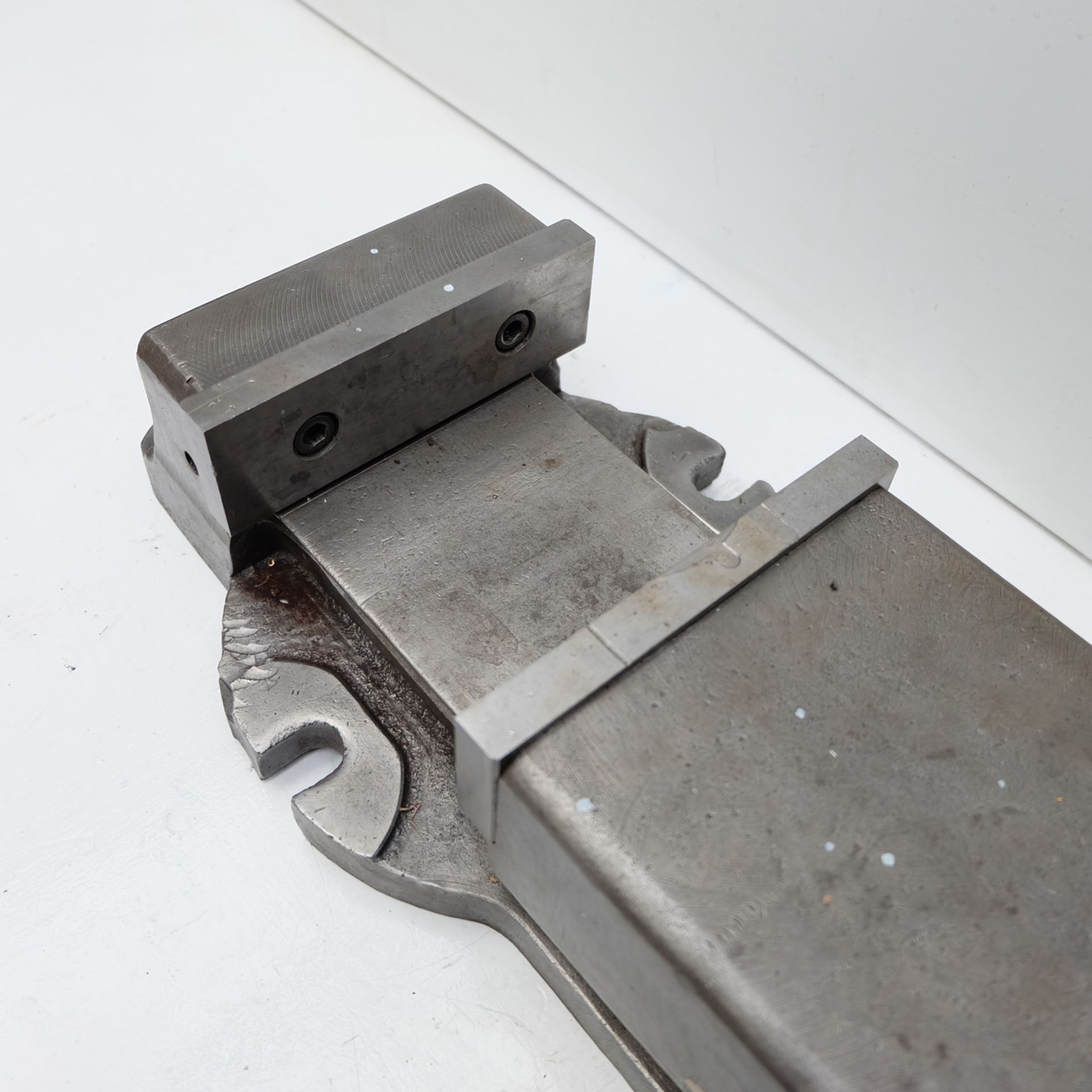 Machine Vice. Jaw Width 6". Jaw Height 2". - Image 2 of 4