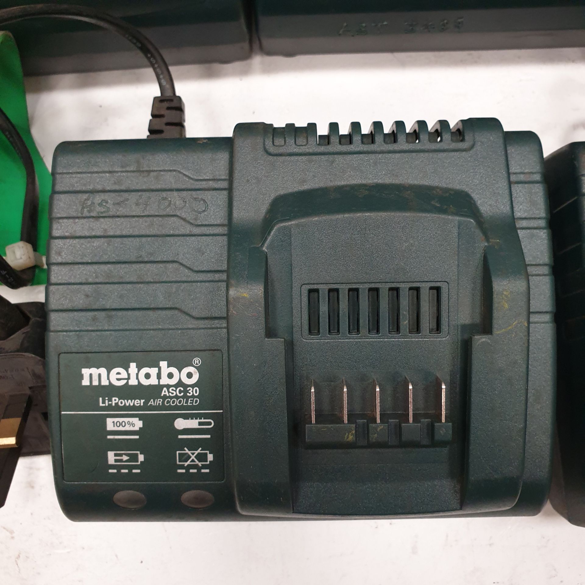 5 x Metabo ASC 30 Battery Chargers. 220-240 Volt. - Image 2 of 3