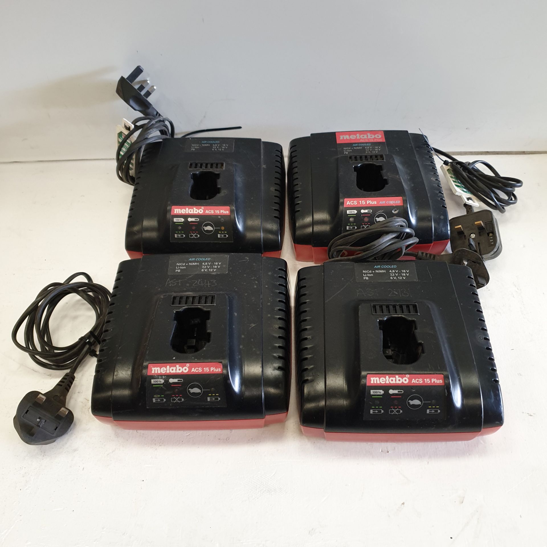 4 x Metabo ACS 15 Plus Battery Chargers. 220-240 Volt.