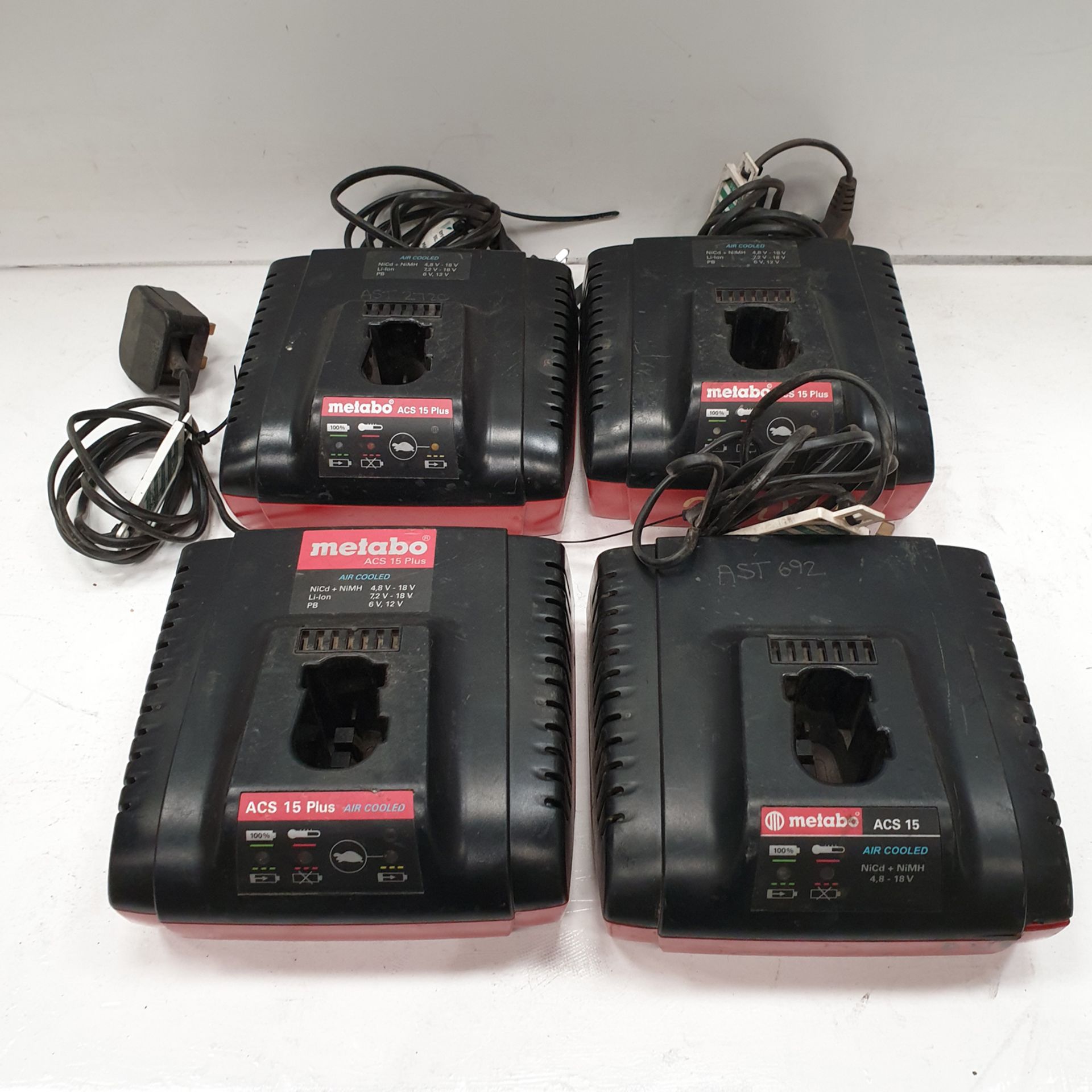 4 x Metabo ACS 15 Plus Battery Chargers. 220-240 Volt.