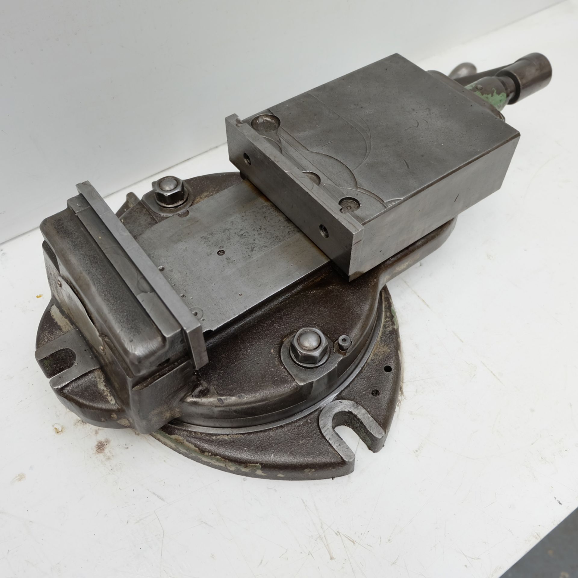 Swivelling Machine Vice. Jaw Size 6 1/2", Max Opening 5". Jaw Height 2" Approx. - Image 3 of 3