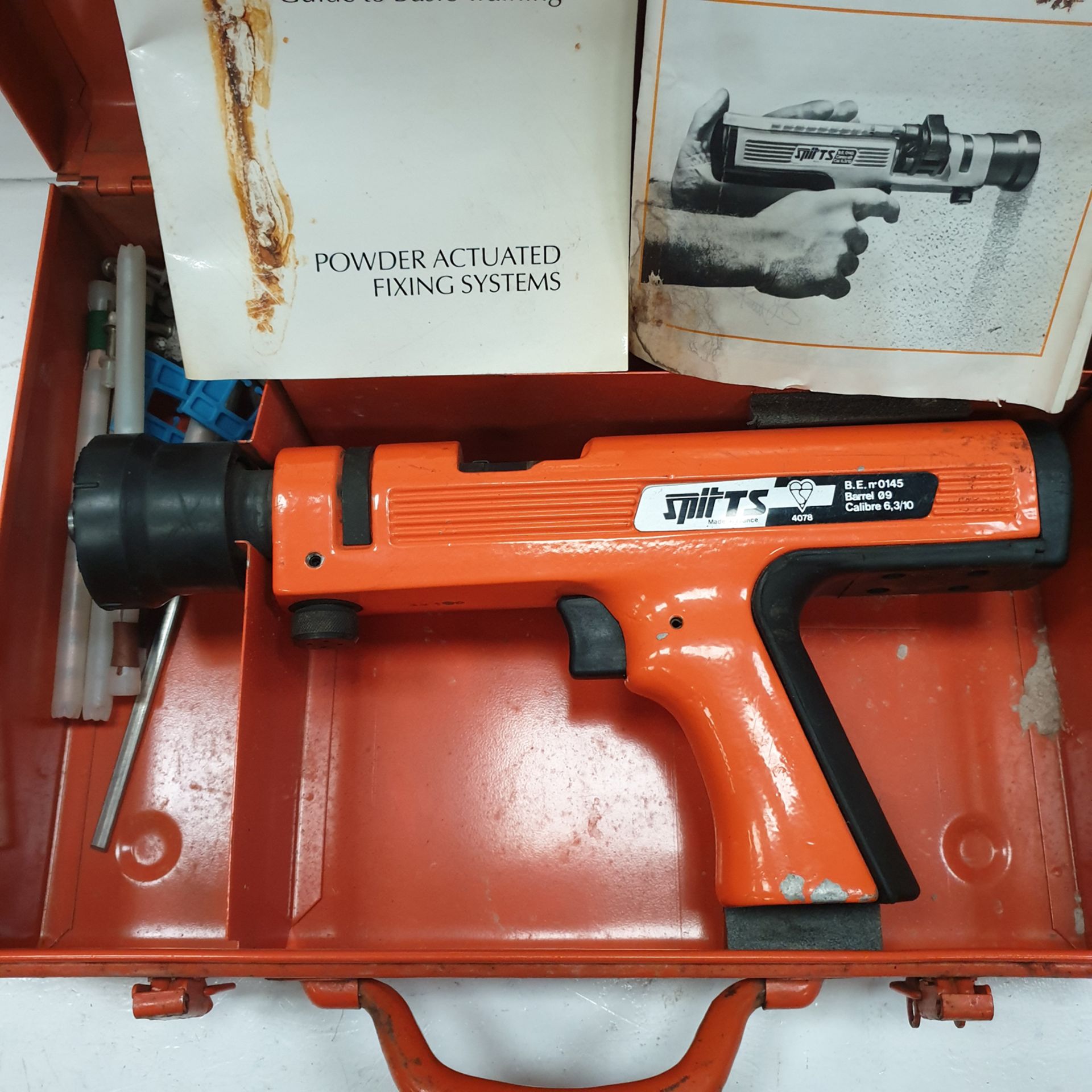 Spit TS Cartridge Nail Gun. - Image 2 of 3