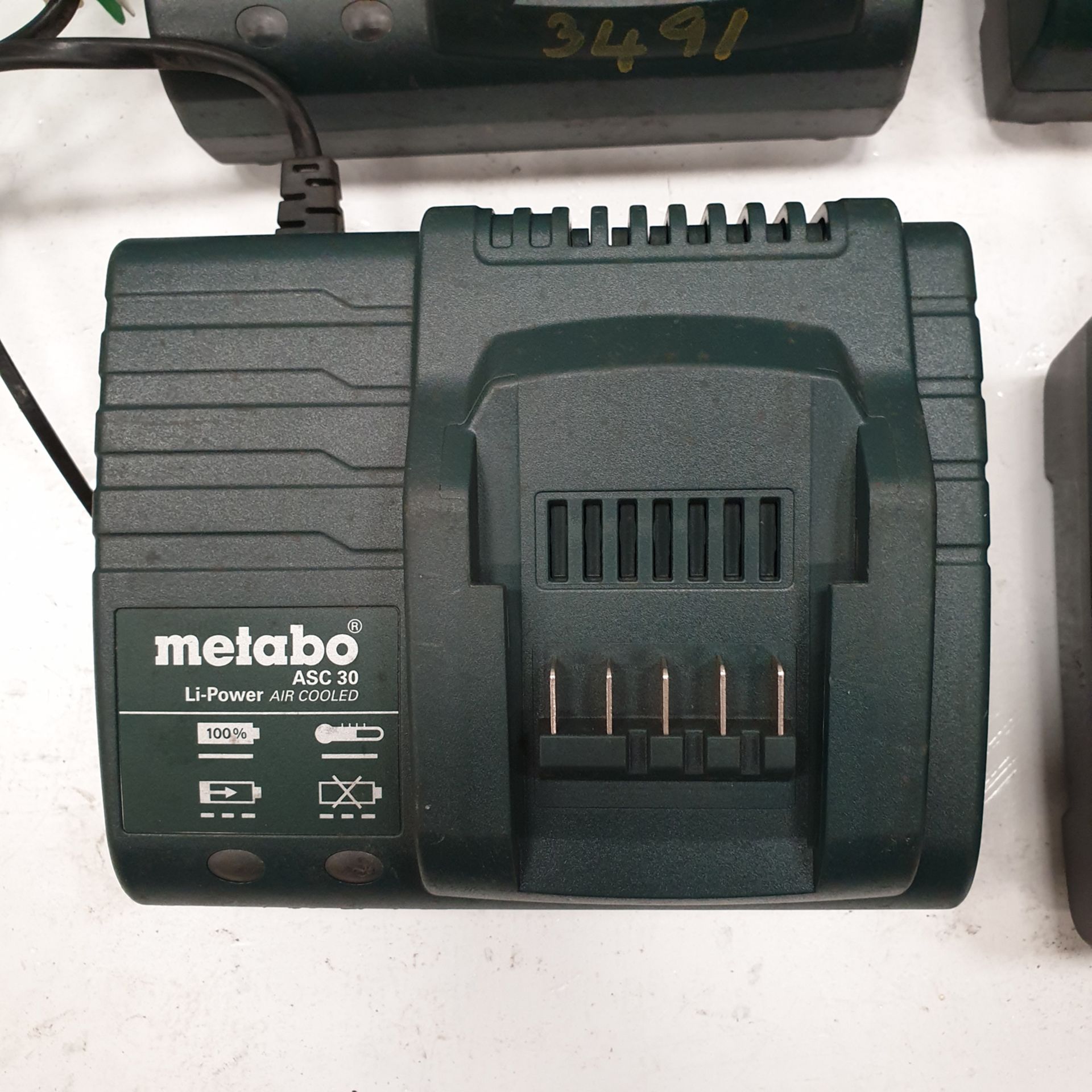 4 x Metabo ASC 30 Battery Chargers. 220-240 Volt. - Image 2 of 3